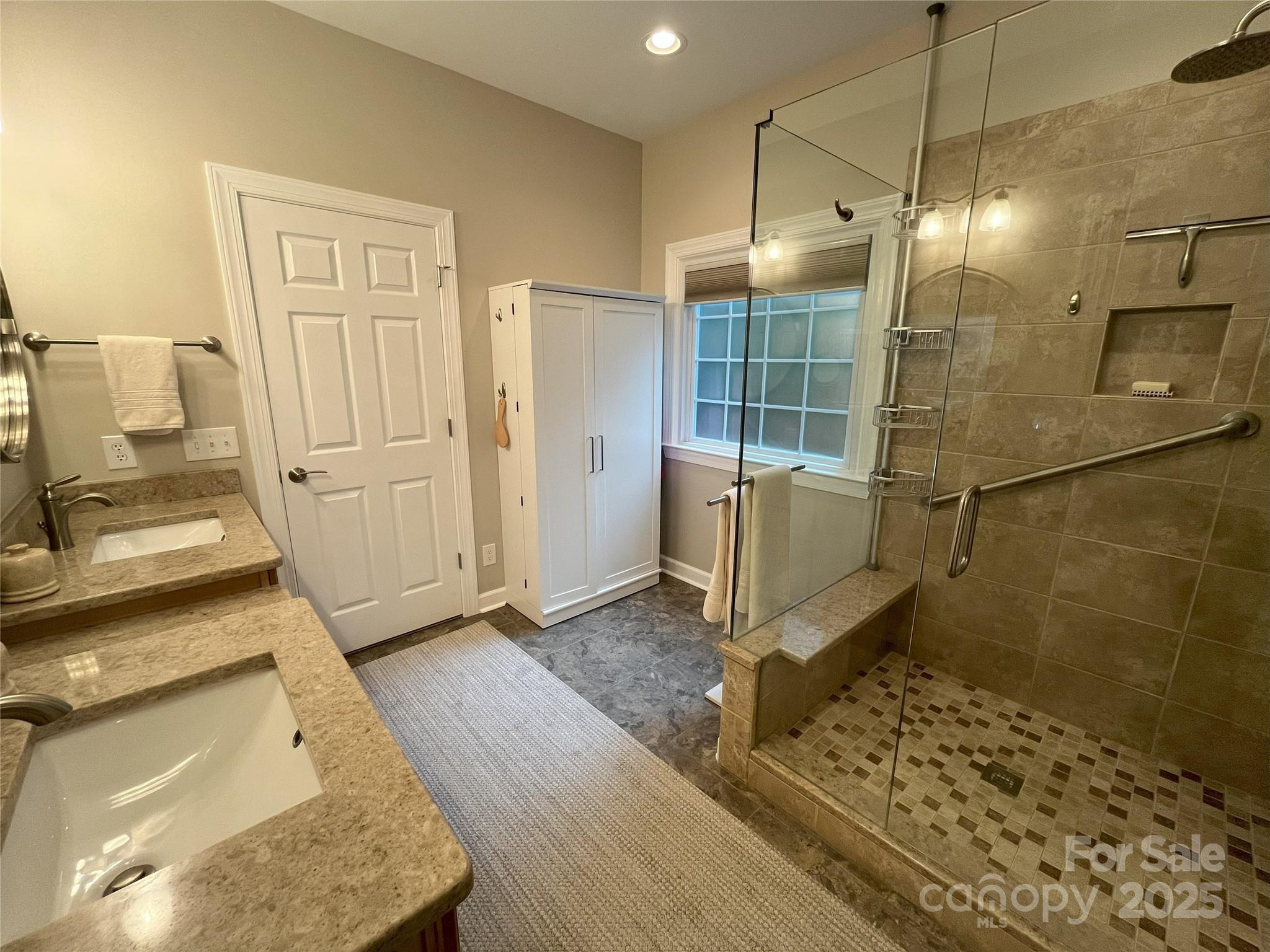 5929 Waterelm Lane Property Photo 28