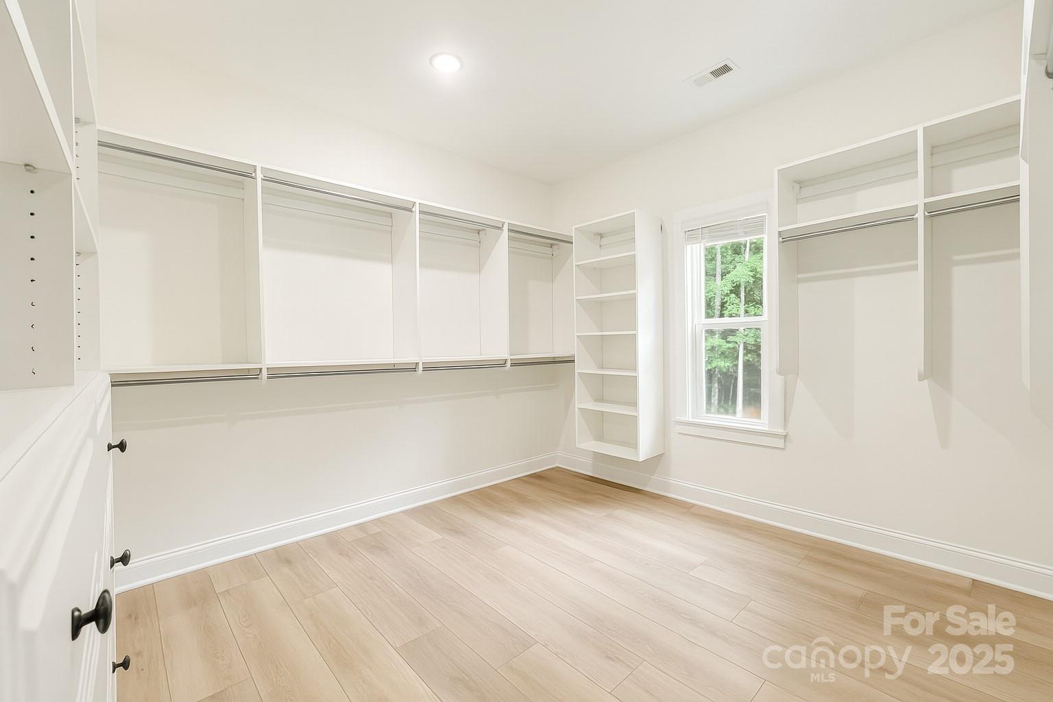 8315 Adrian Court Property Photo 18