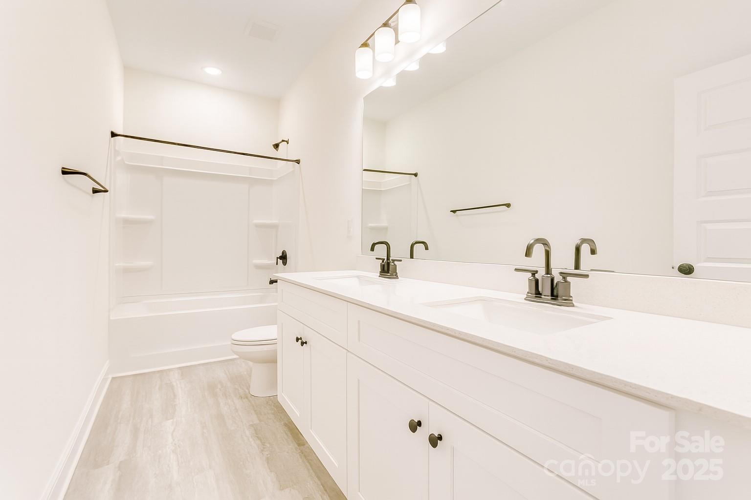 8315 Adrian Court Property Photo 26