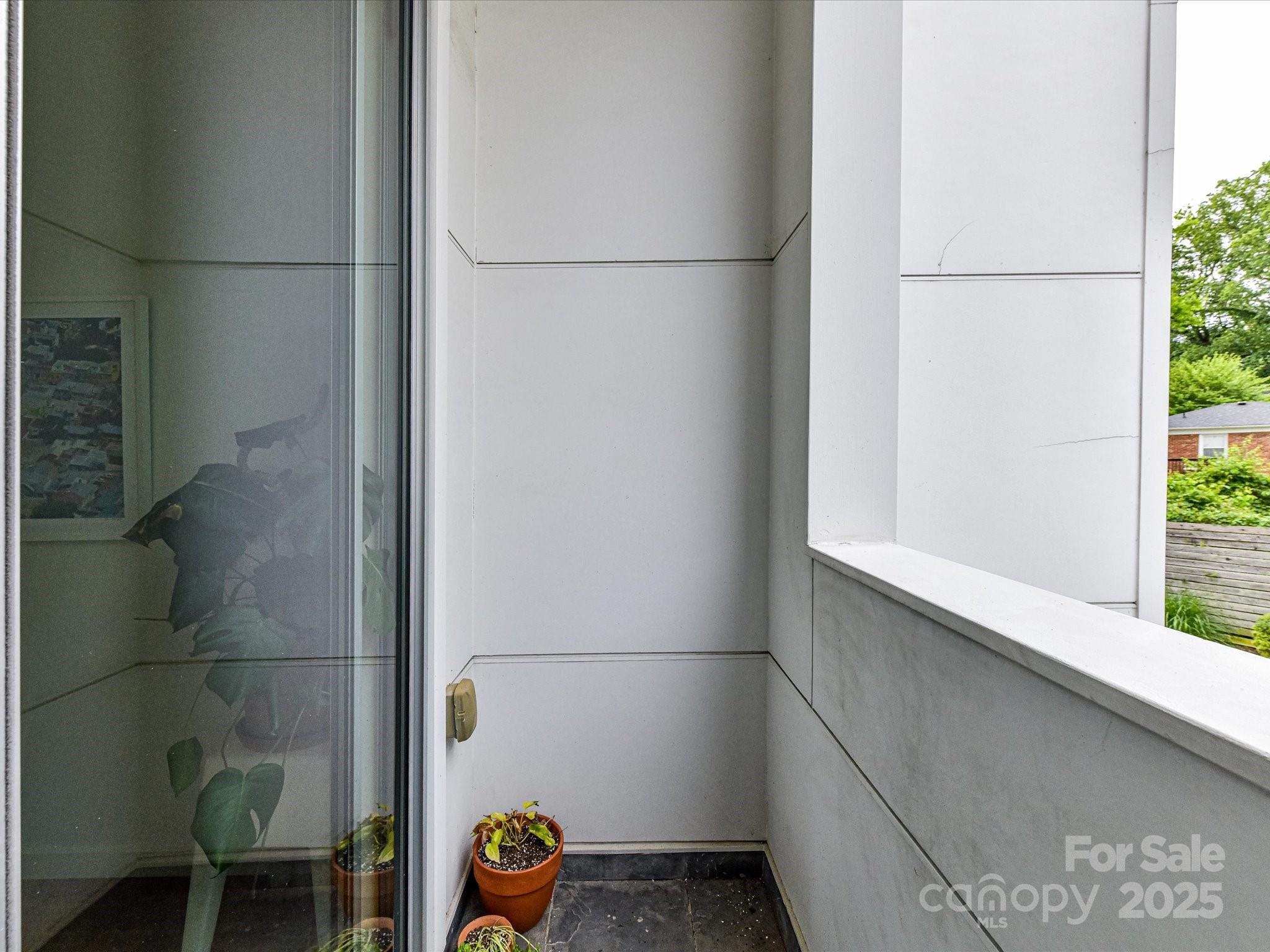 314 Viburnum Way Court Property Photo 19