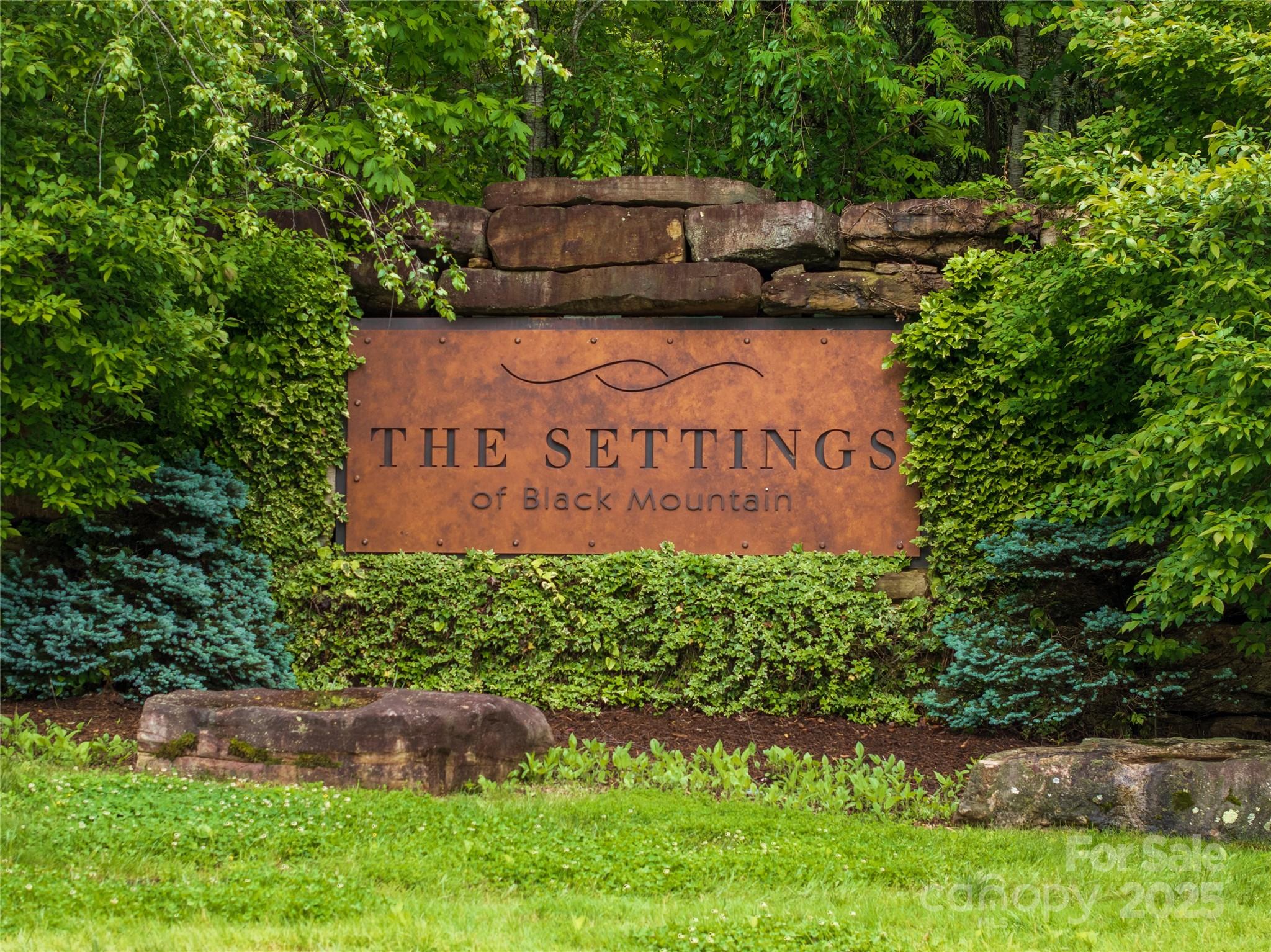 52 Settings Boulevard Property Photo 1