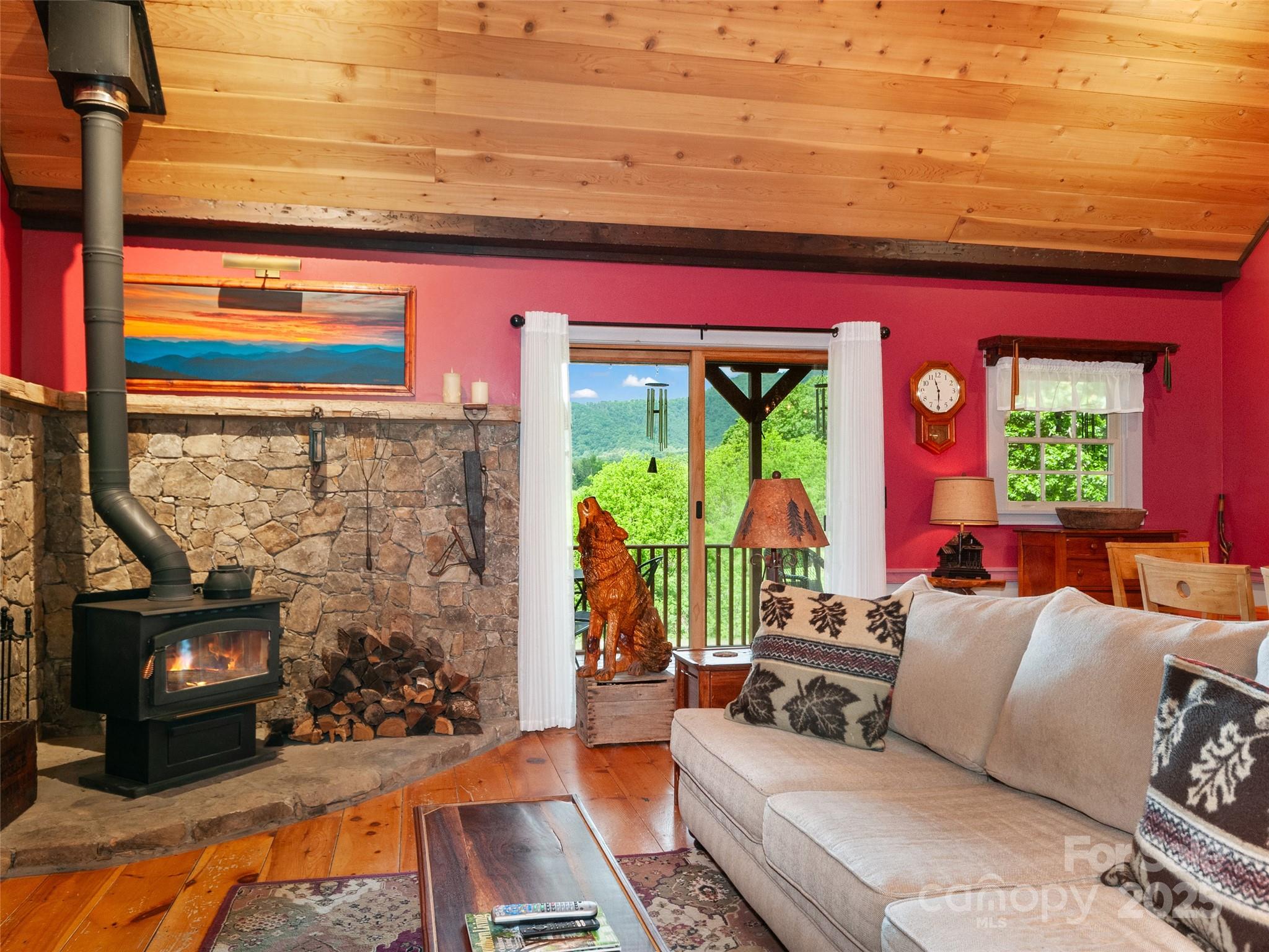 229 Crabtree Mountain Road Property Photo 23