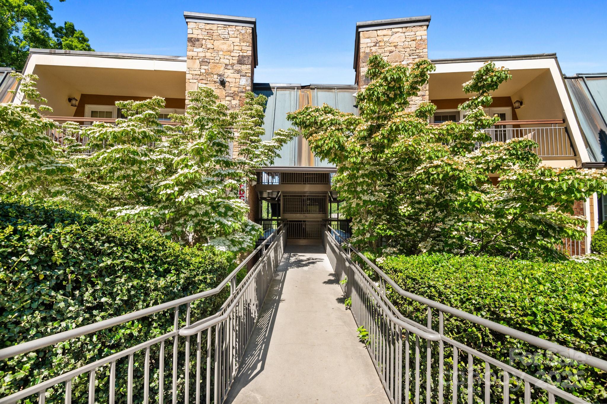 203 Bowling Park Road Property Photo 1