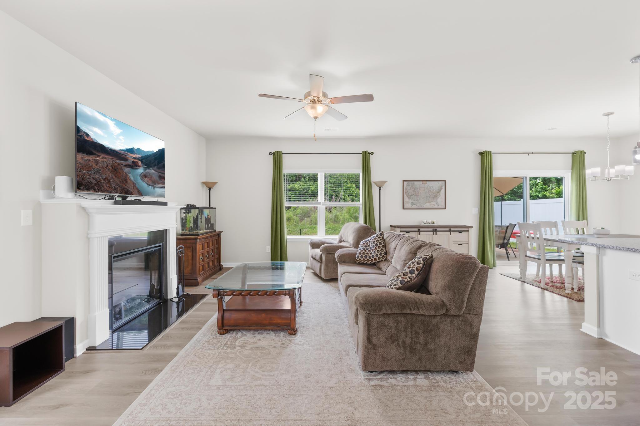 5204 Belstone Lane Property Photo 6