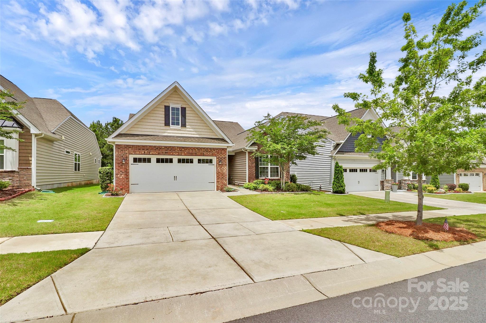 12014 Belmont Mansion Drive Property Photo 2