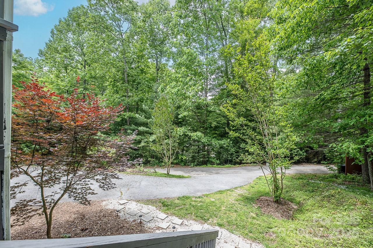 46 Badger Run Property Photo 8