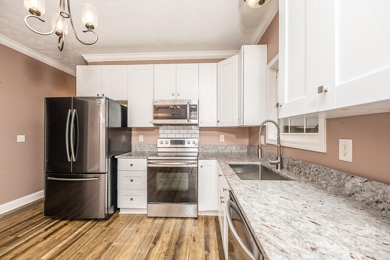 46 Badger Run Property Photo 9