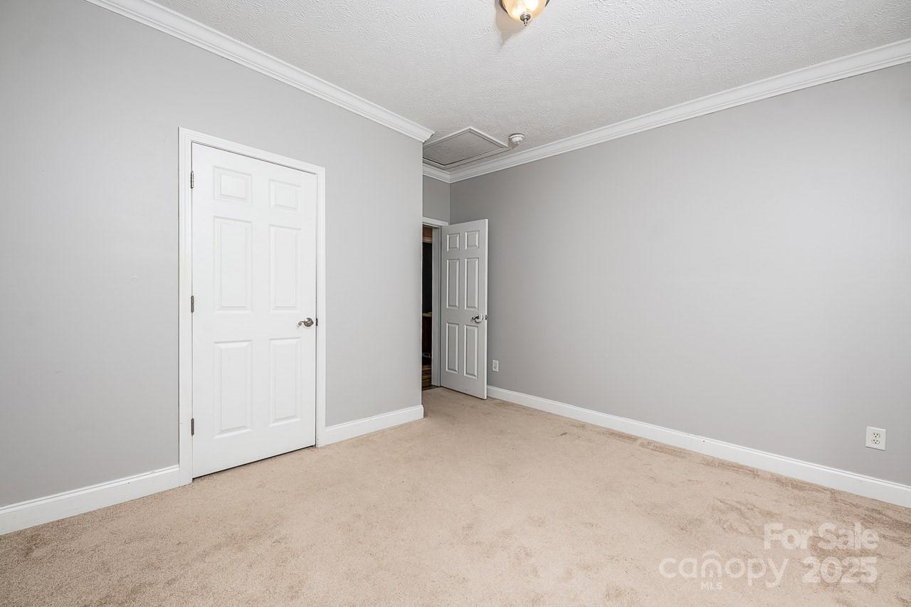 46 Badger Run Property Photo 25