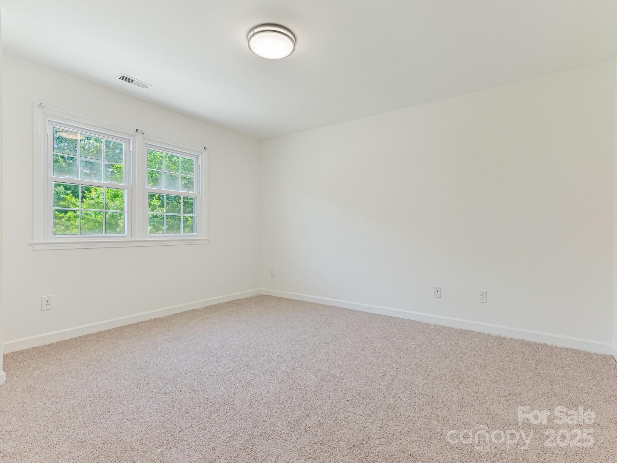 6817 Dumbarton Drive Property Photo 23