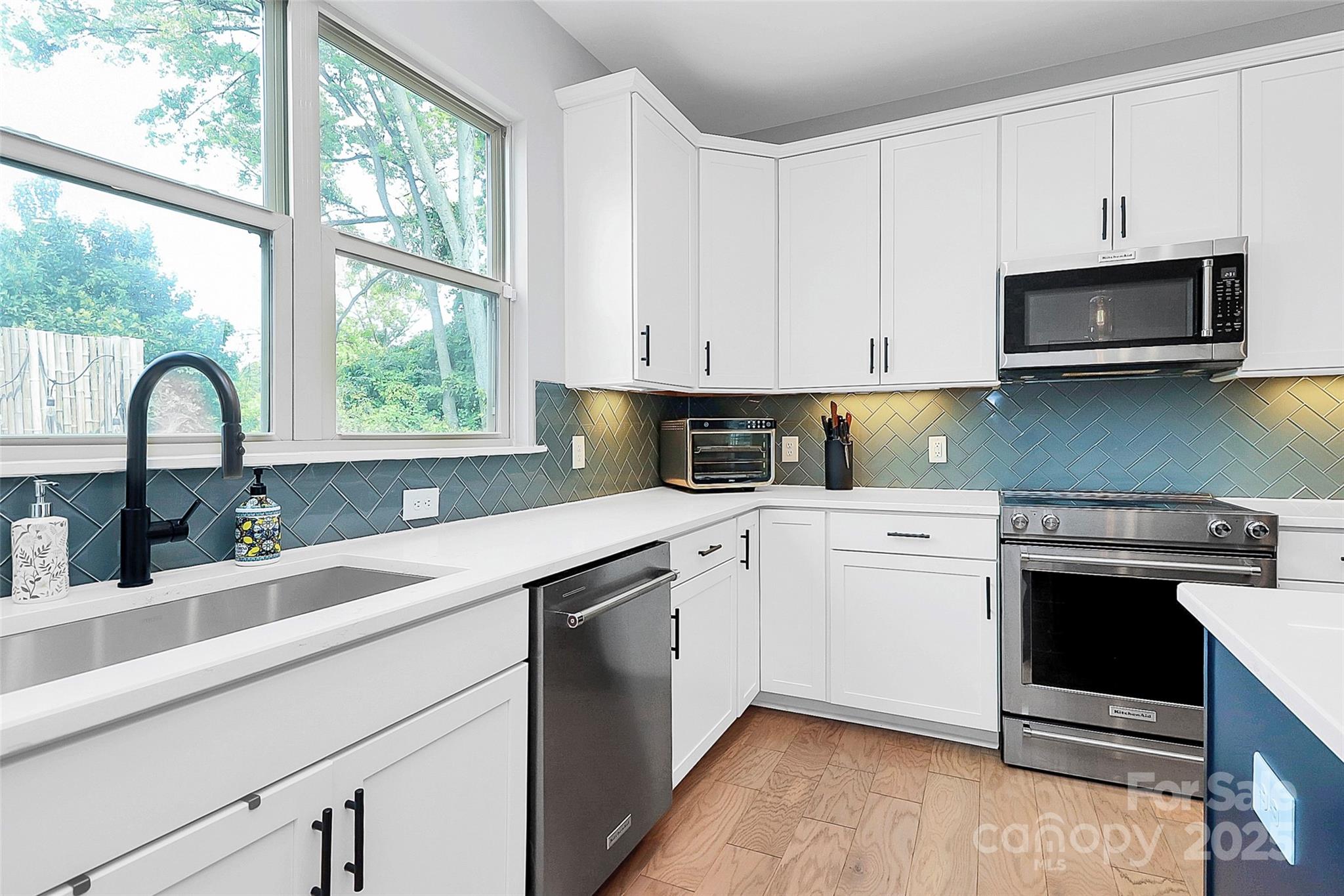 11043 Stetler Street Property Photo 17
