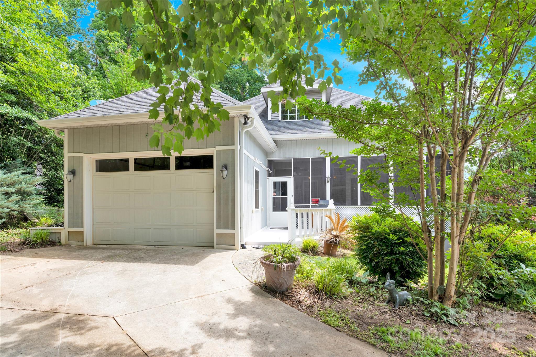 267 Ikerd Drive Property Photo 3