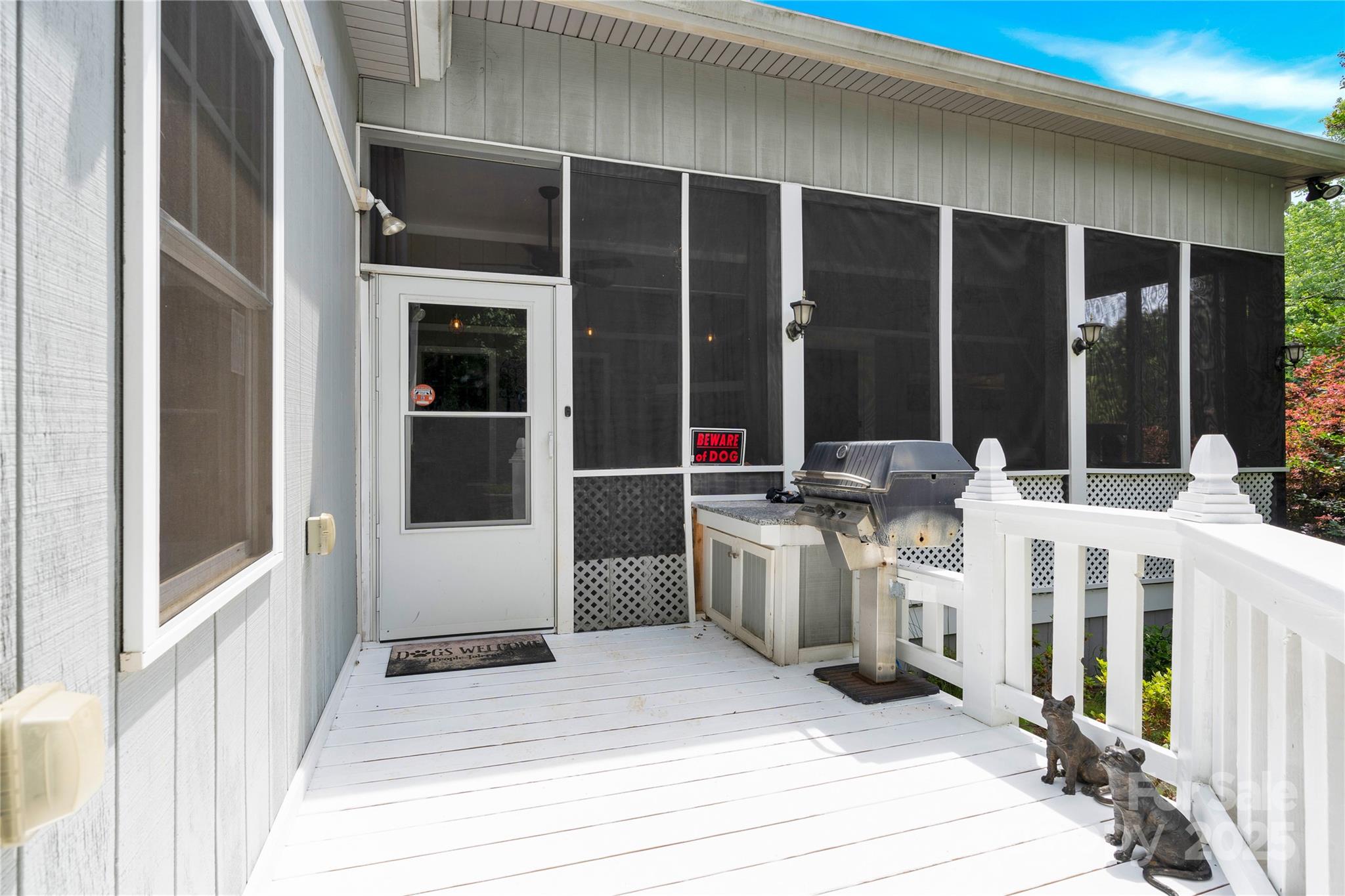 267 Ikerd Drive Property Photo 5