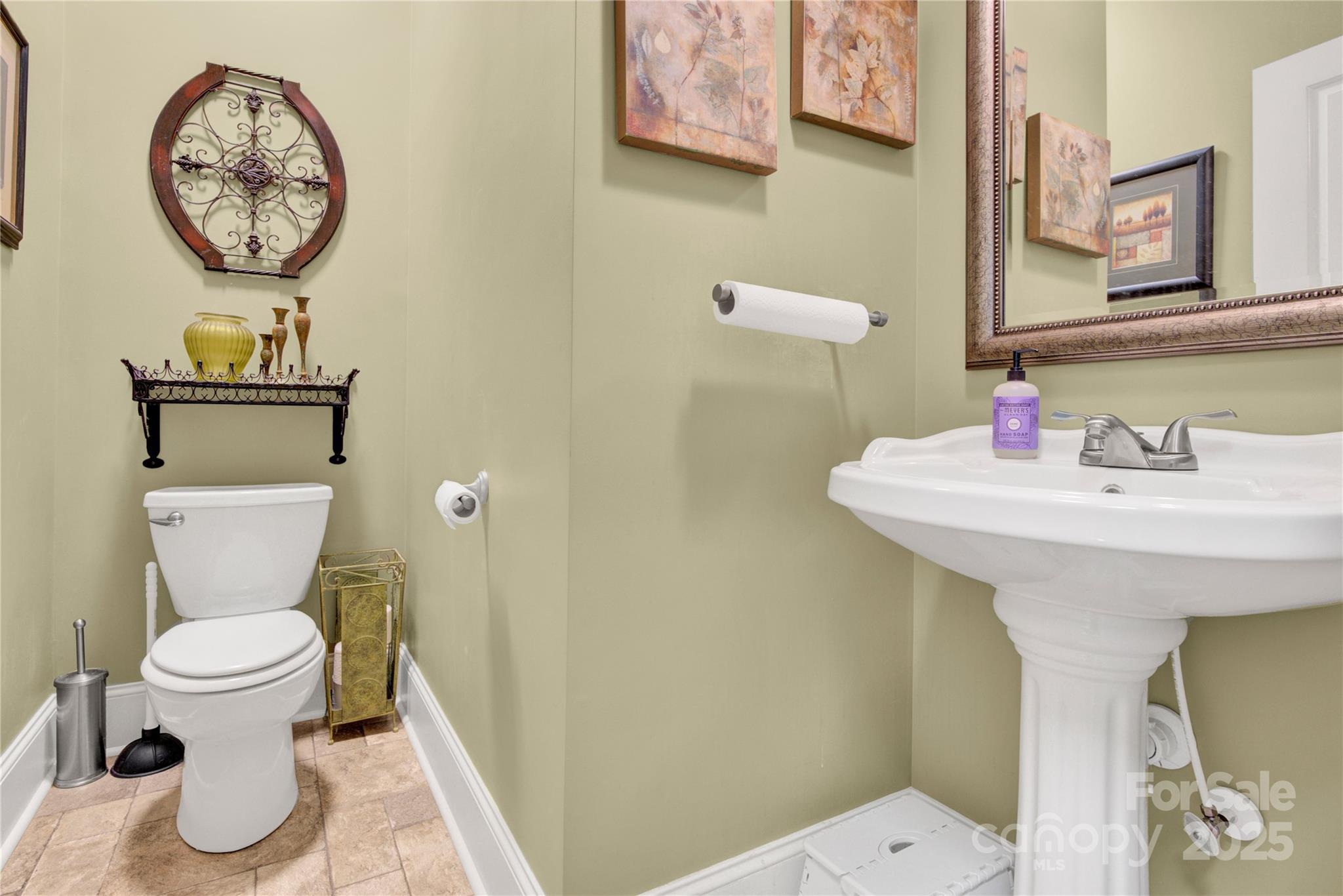 267 Ikerd Drive Property Photo 23