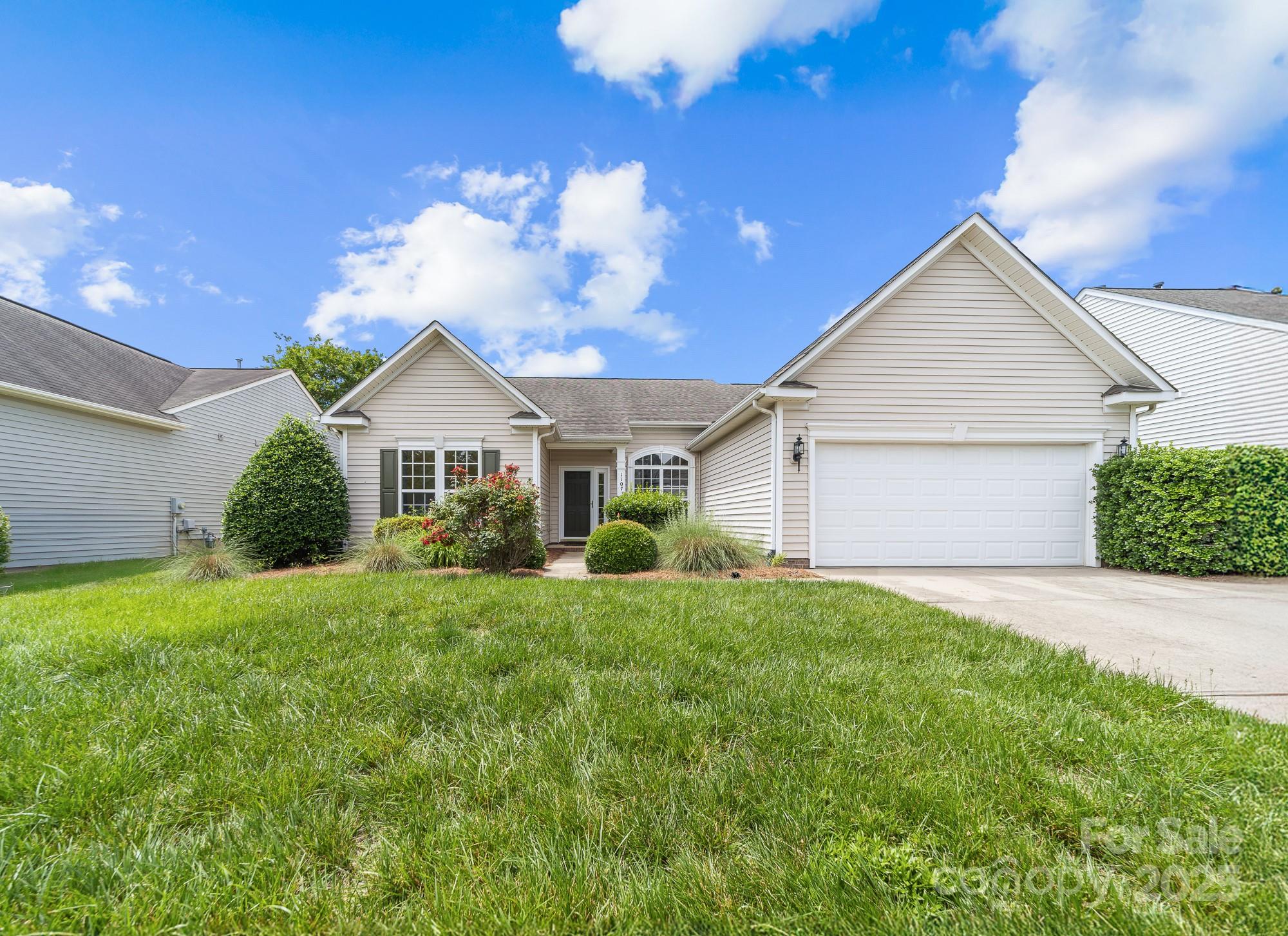 1107 Rachel Anne Drive Property Photo 1