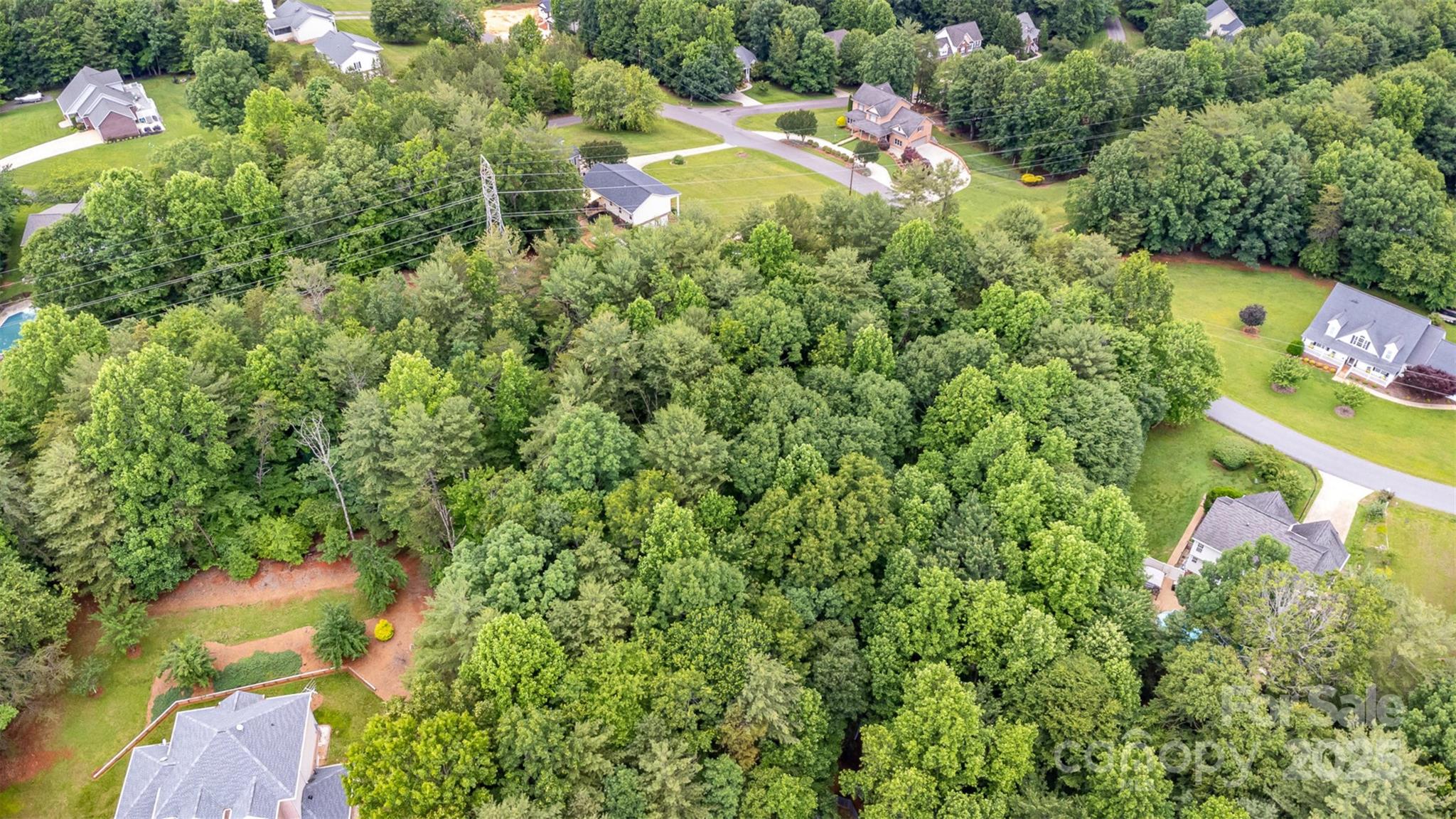 6255 Mountainside Drive Property Photo 5
