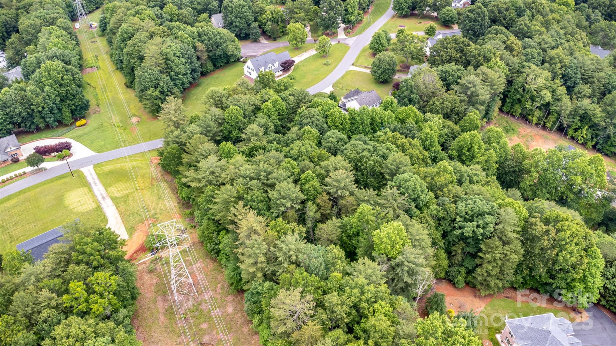 6255 Mountainside Drive Property Photo 6