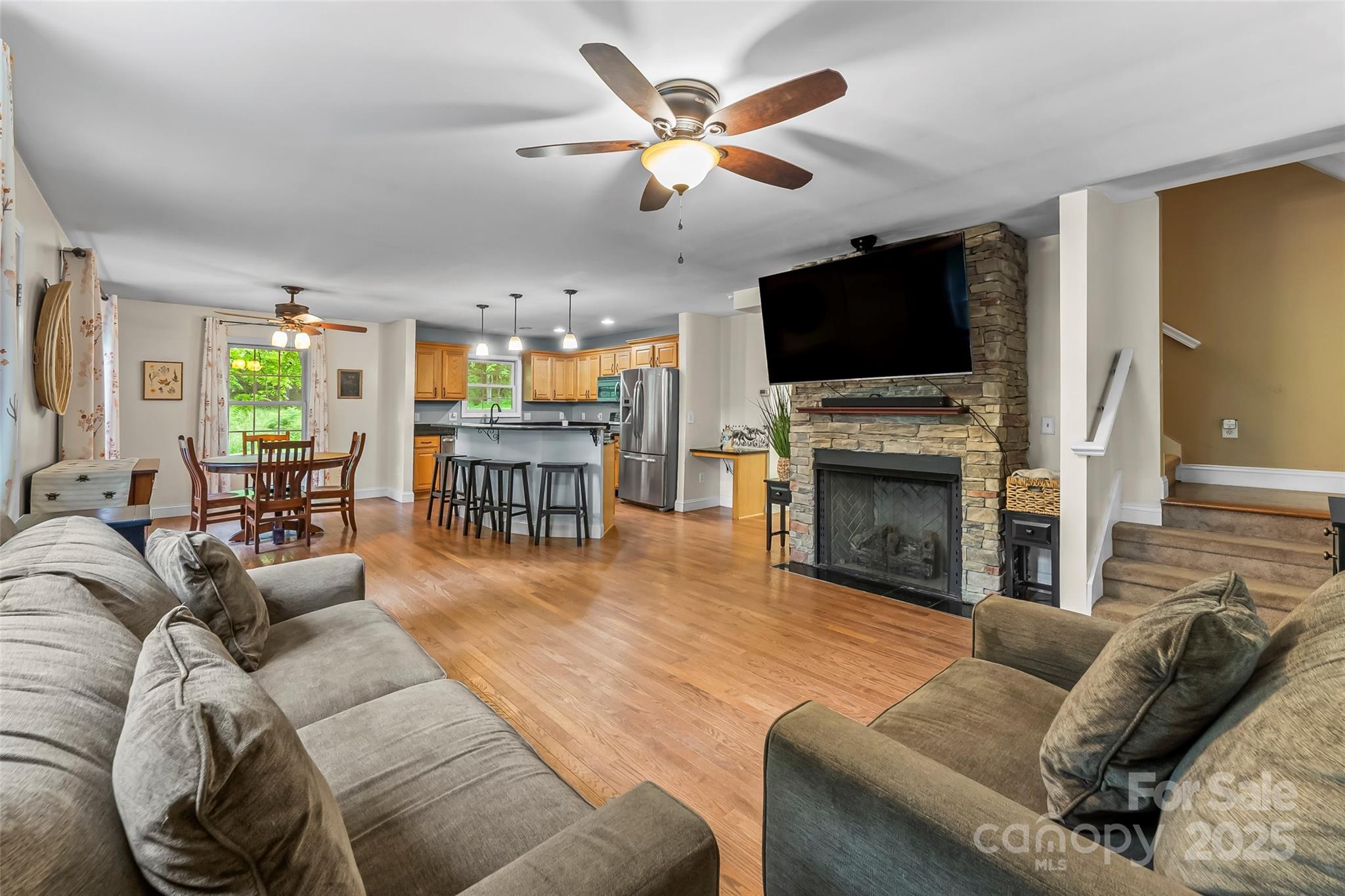 32 Evita Cove Road Property Photo 6