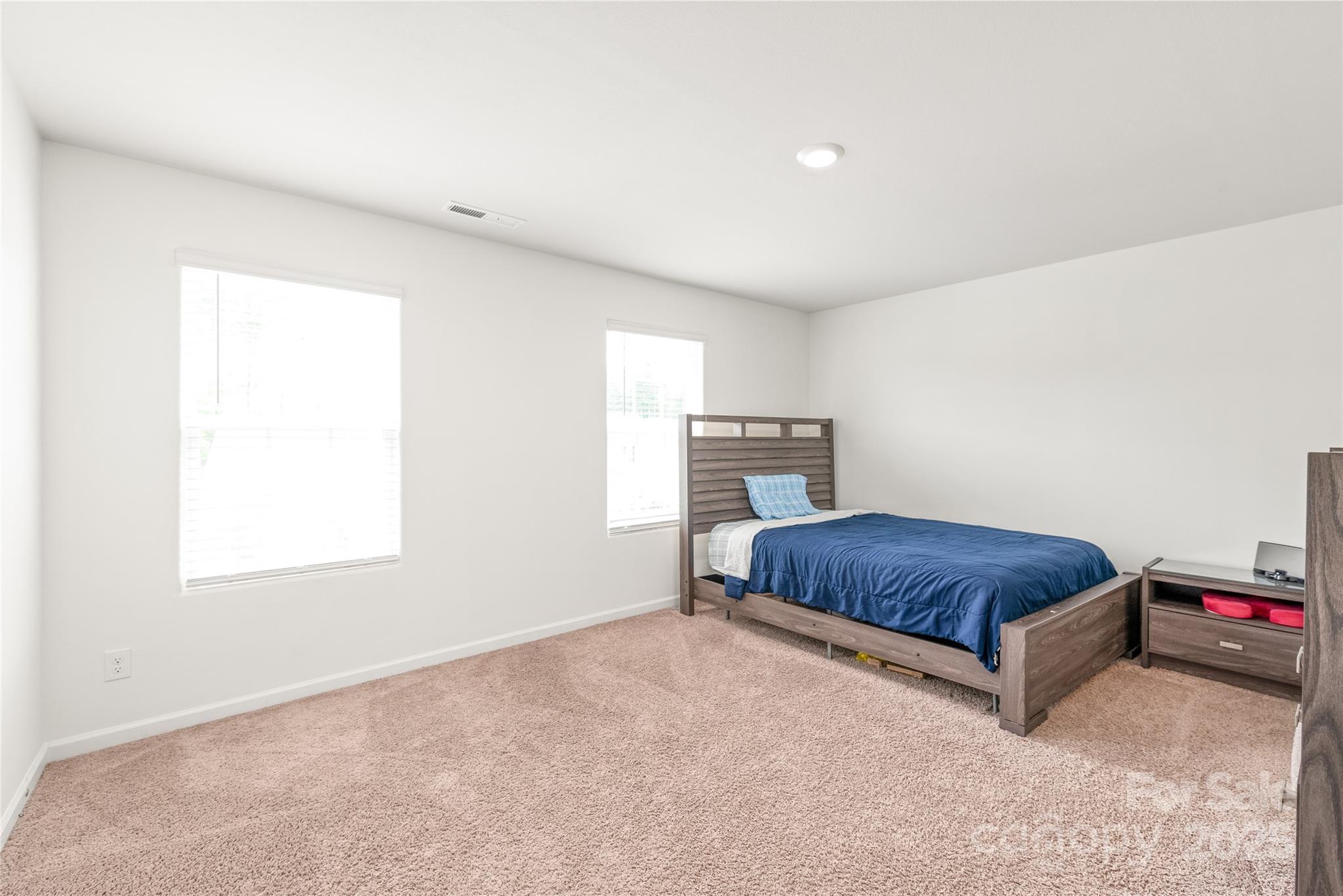 2340 Lanza Drive Property Photo 17