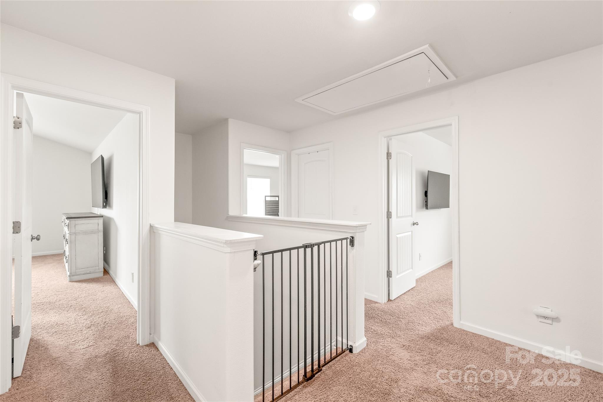 2340 Lanza Drive Property Photo 18