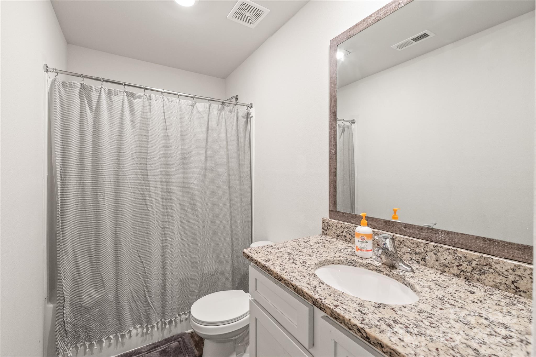 2340 Lanza Drive Property Photo 21