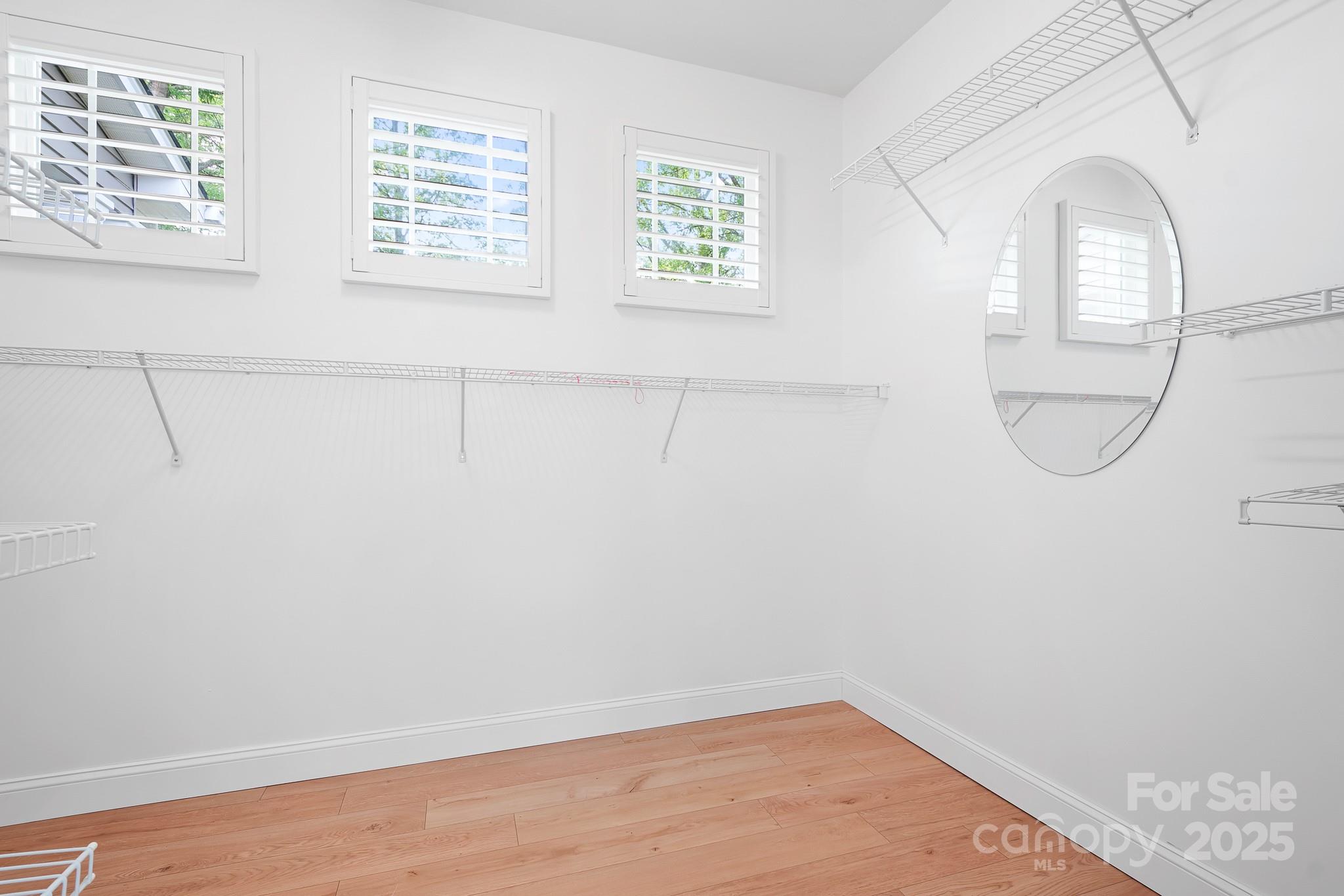 14923 Almondell Drive Property Photo 9