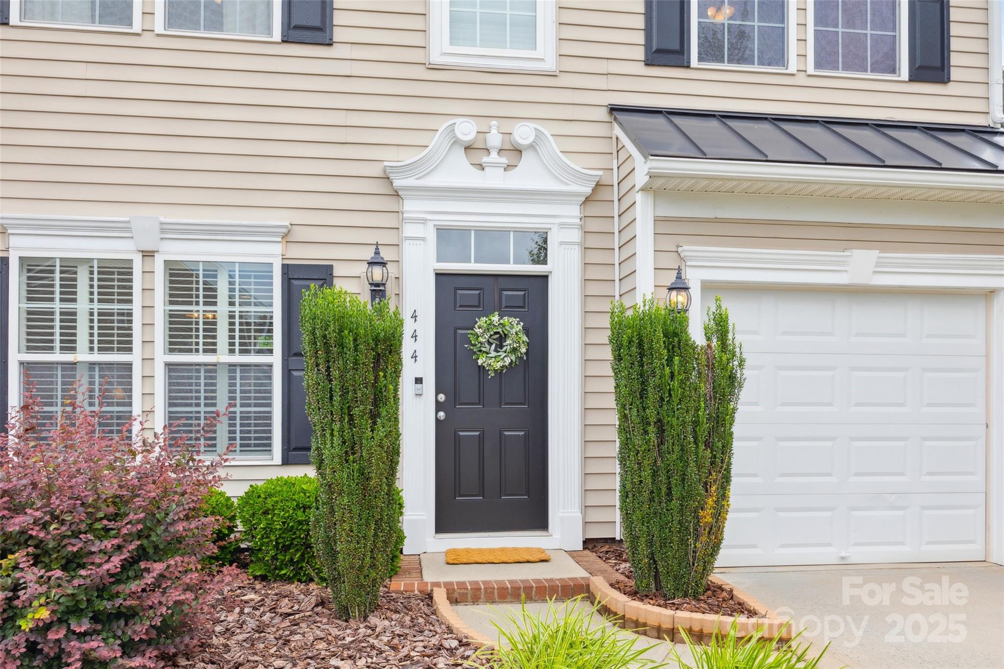 444 Battery Circle Property Photo 3