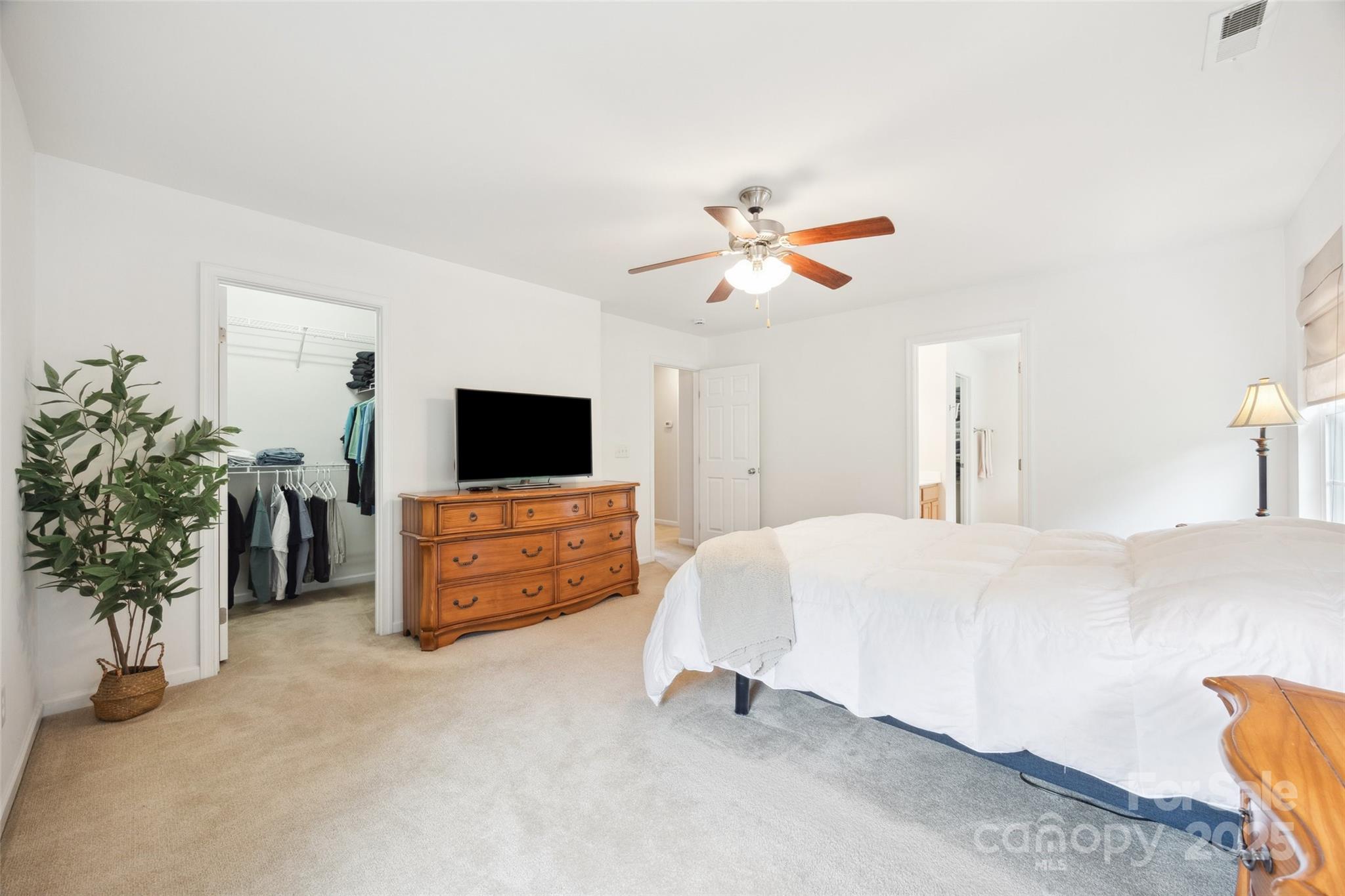 444 Battery Circle Property Photo 16