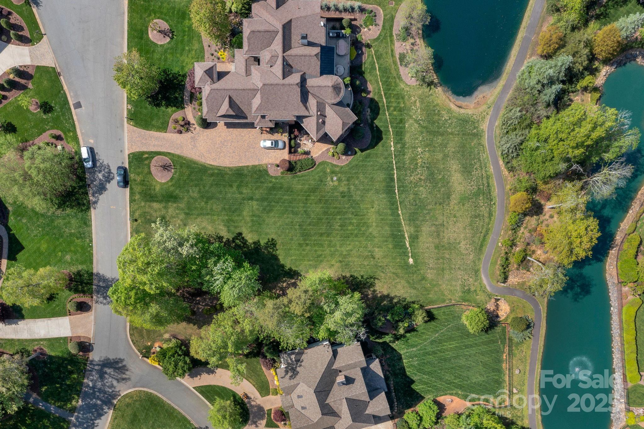 8100 Skye Knoll Drive 144 Property Photo 6