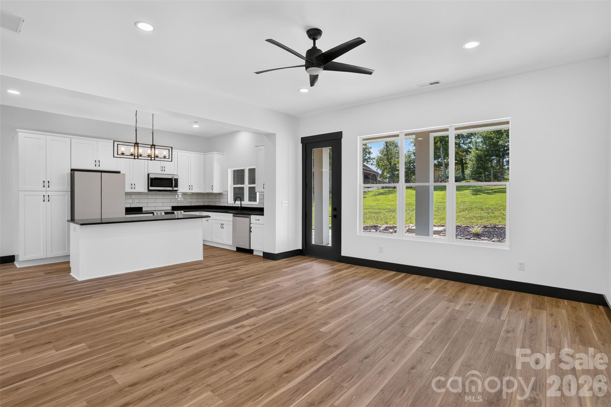 86 Point Hope Lane Property Photo 14
