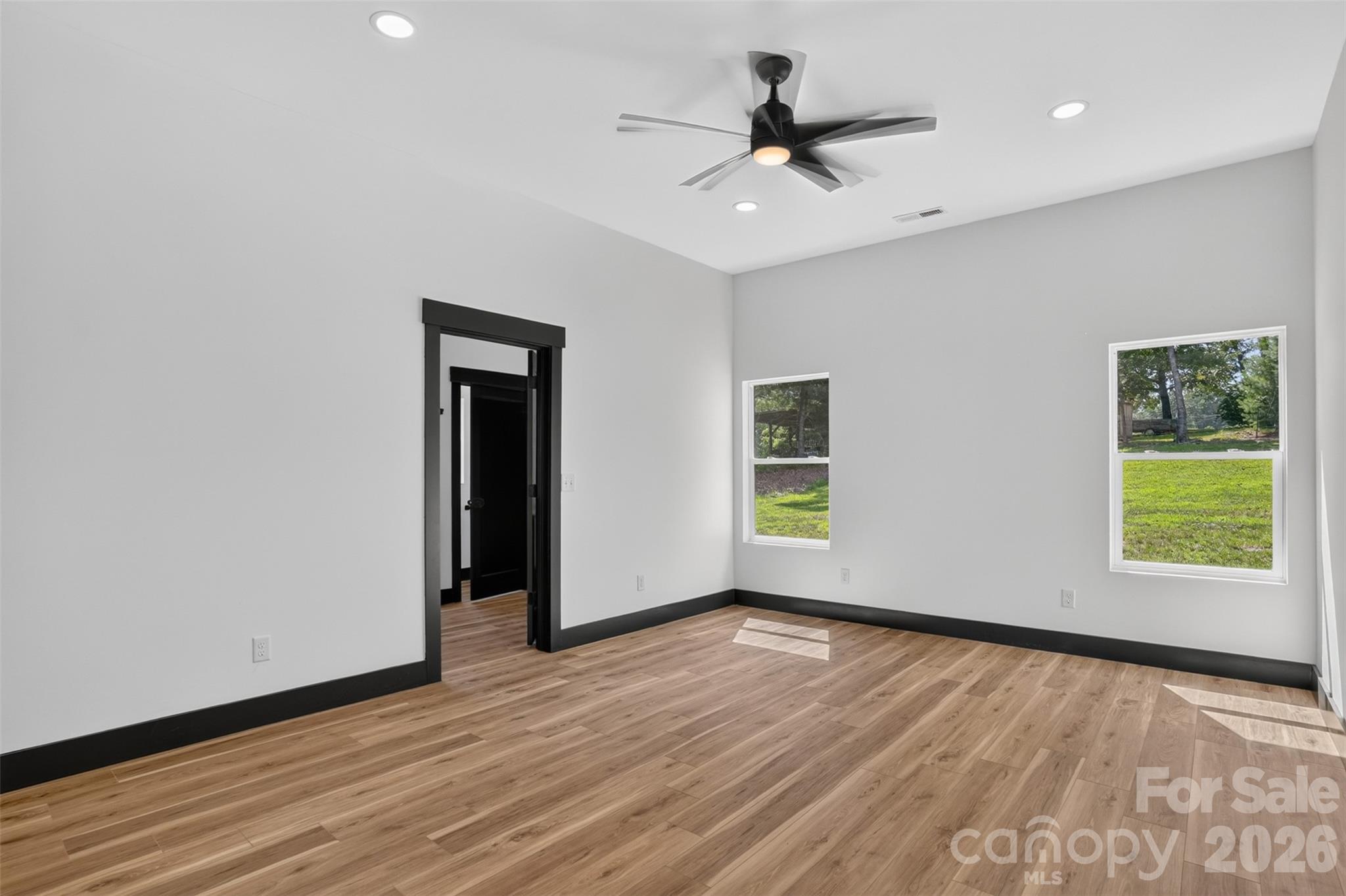 86 Point Hope Lane Property Photo 31