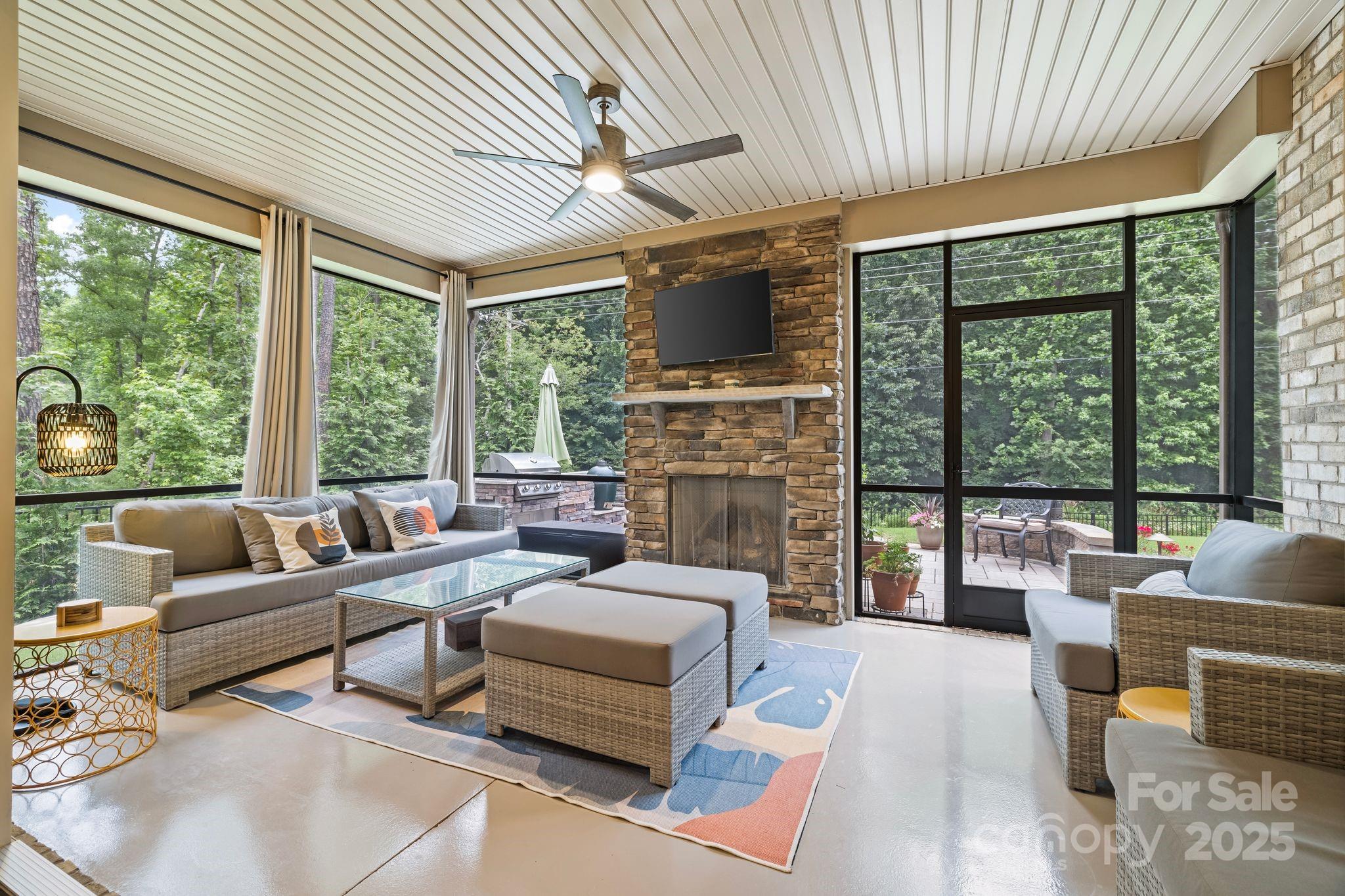 9833 Ardley Park Way Property Photo 19