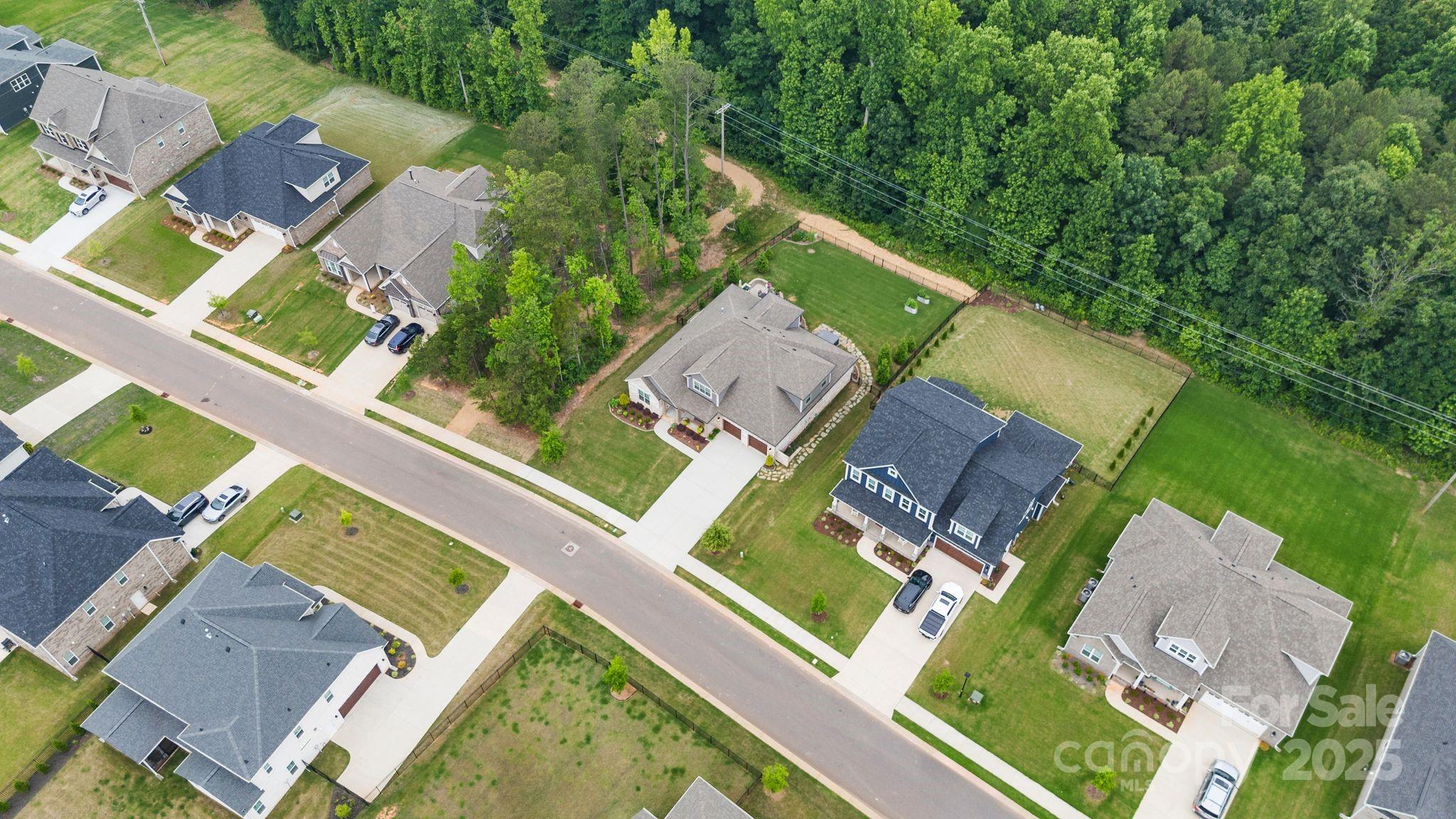 9833 Ardley Park Way Property Photo 44
