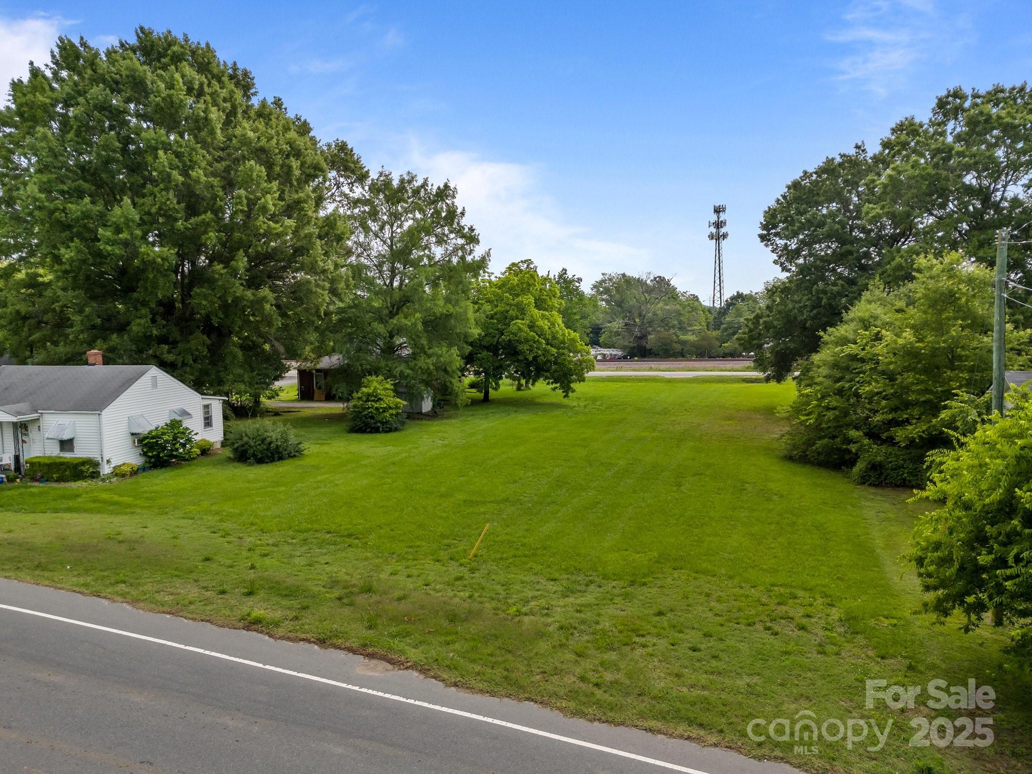 000 S Main Street Property Photo 11