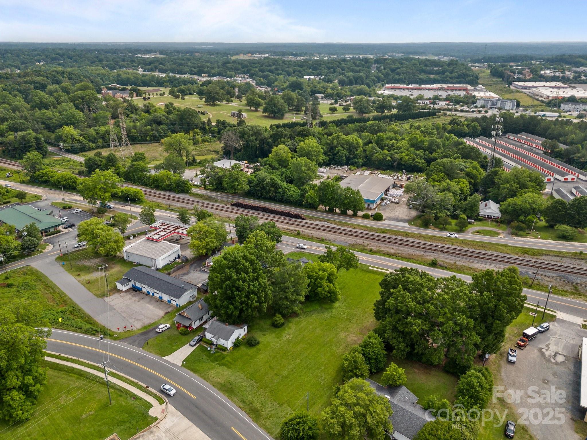 000 S Main Street Property Photo 14