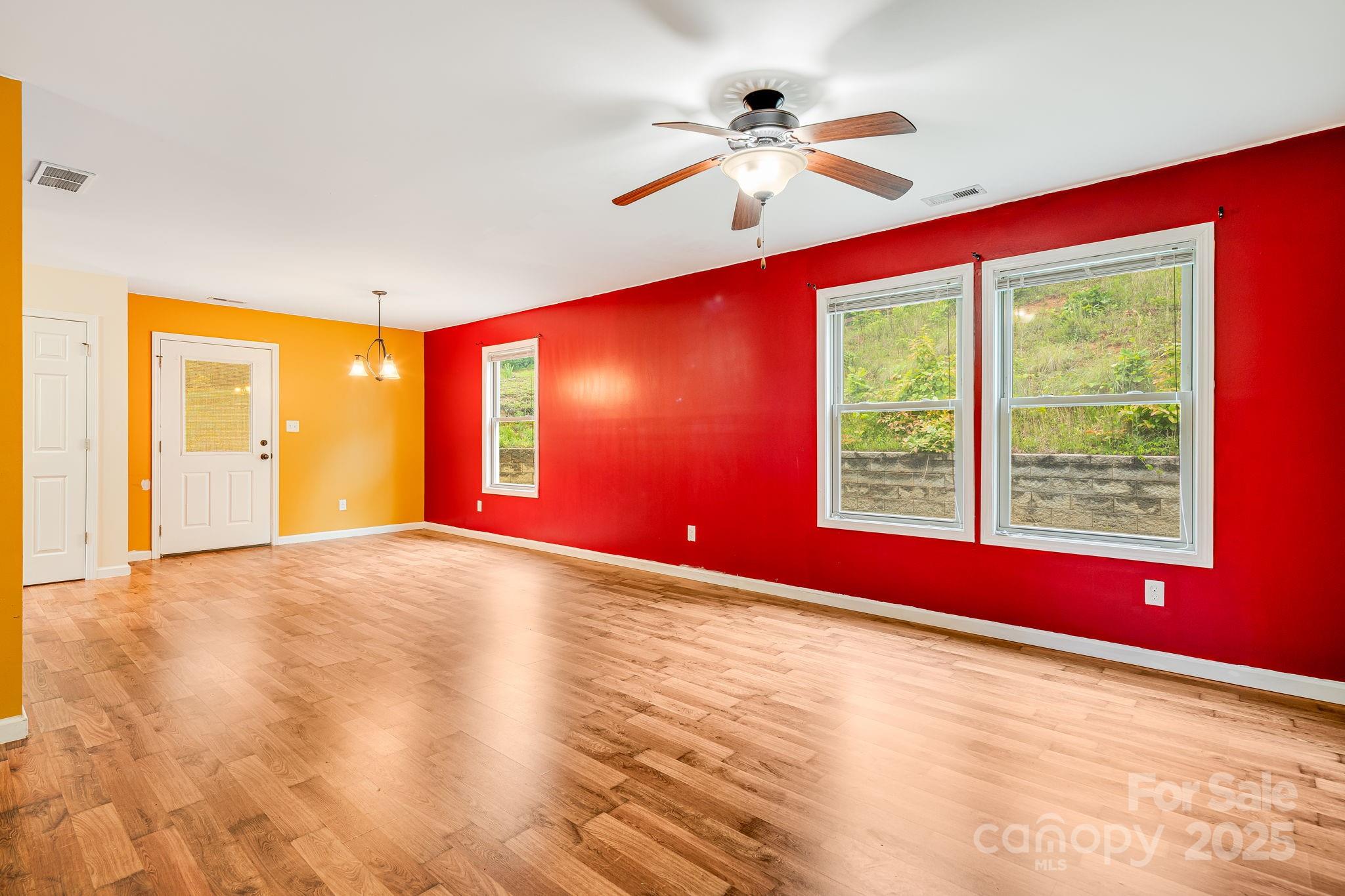 42 Compass Park Drive Property Photo 7