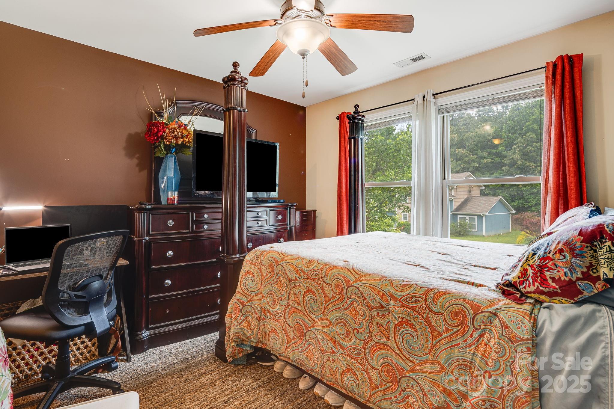 42 Compass Park Drive Property Photo 15