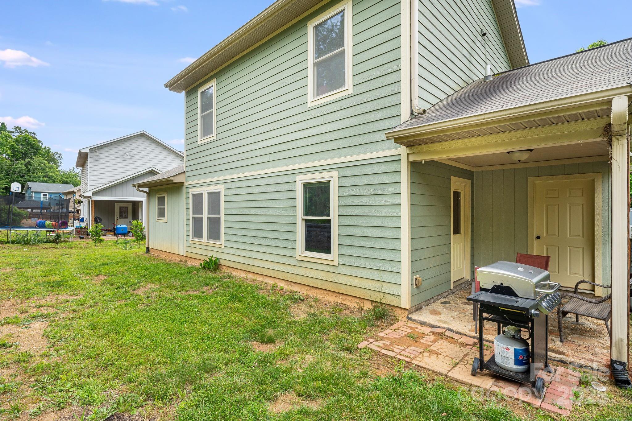 42 Compass Park Drive Property Photo 28