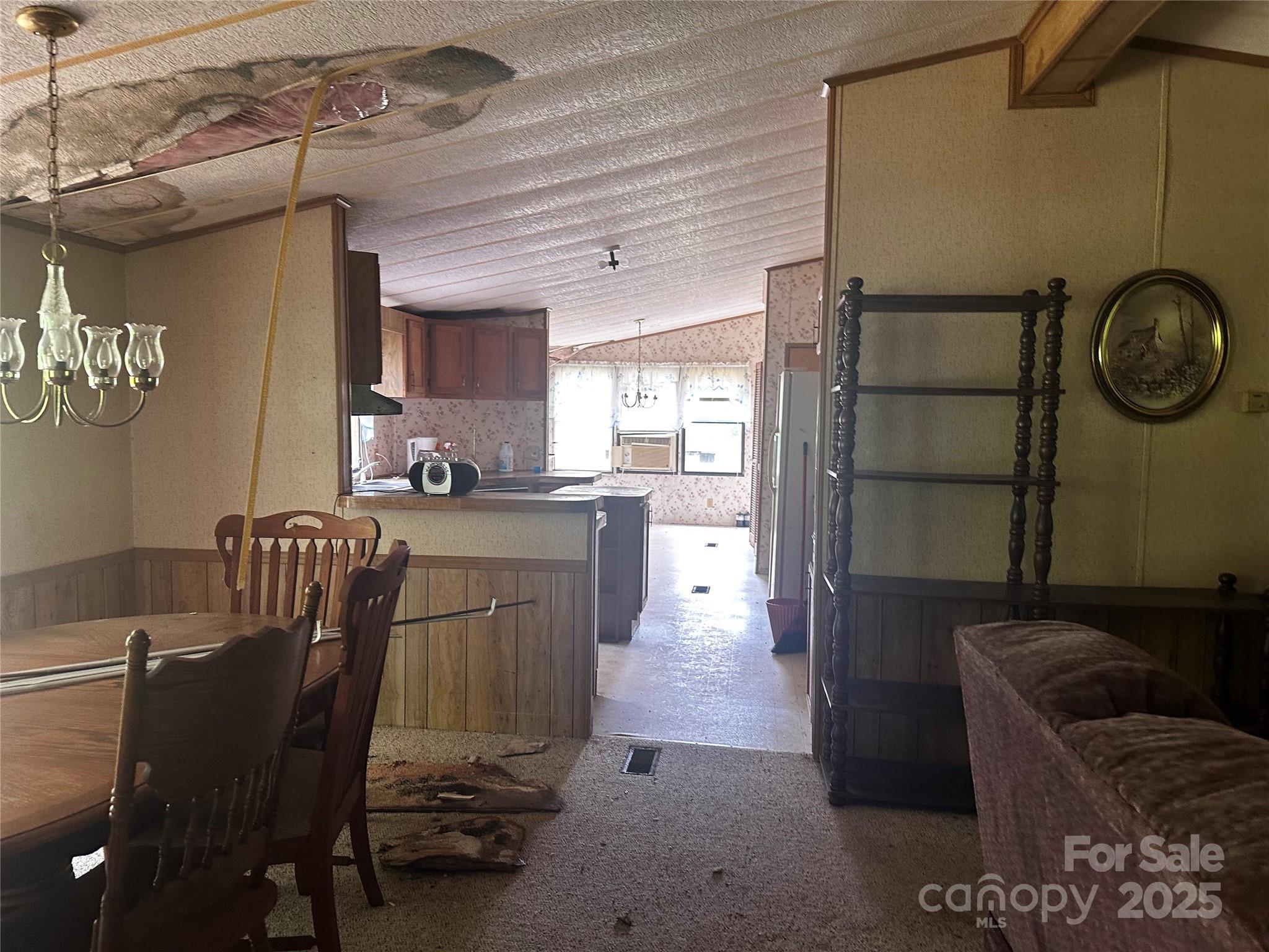 731 Pigeon Roost Road Property Photo 14