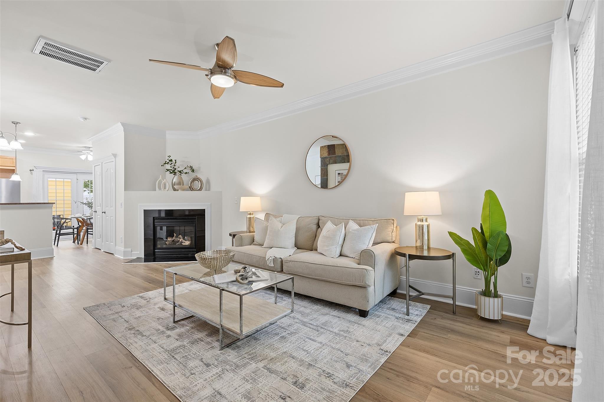 1123 Market Street Property Photo 1