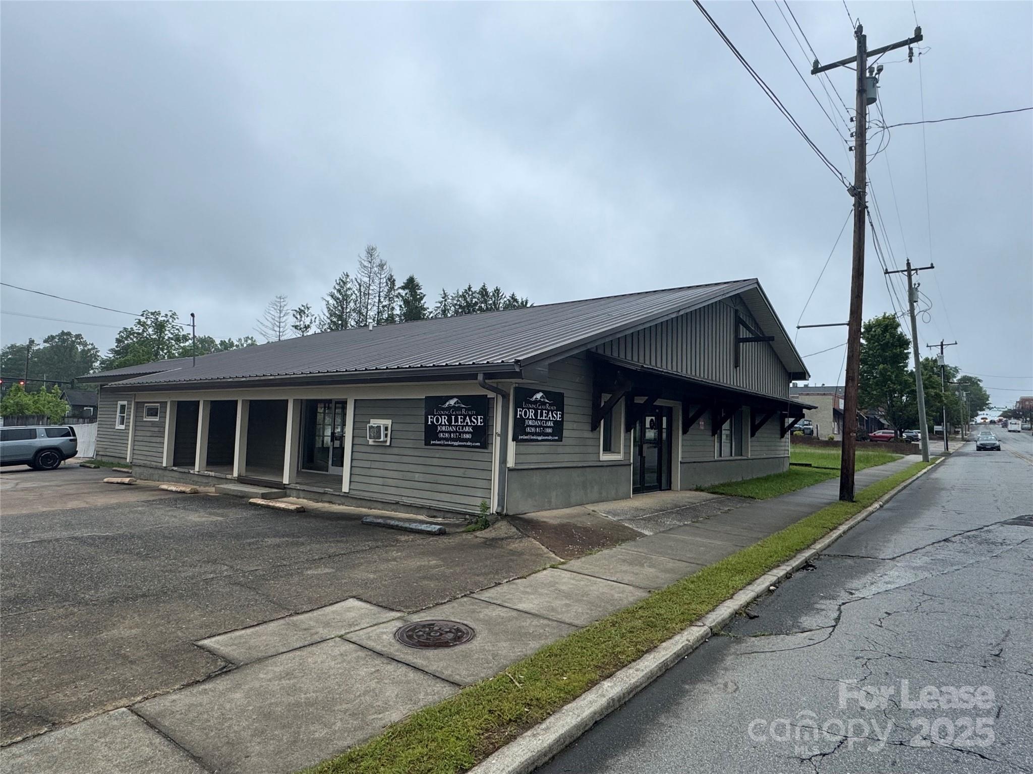 280 S Broad Street Property Photo 1