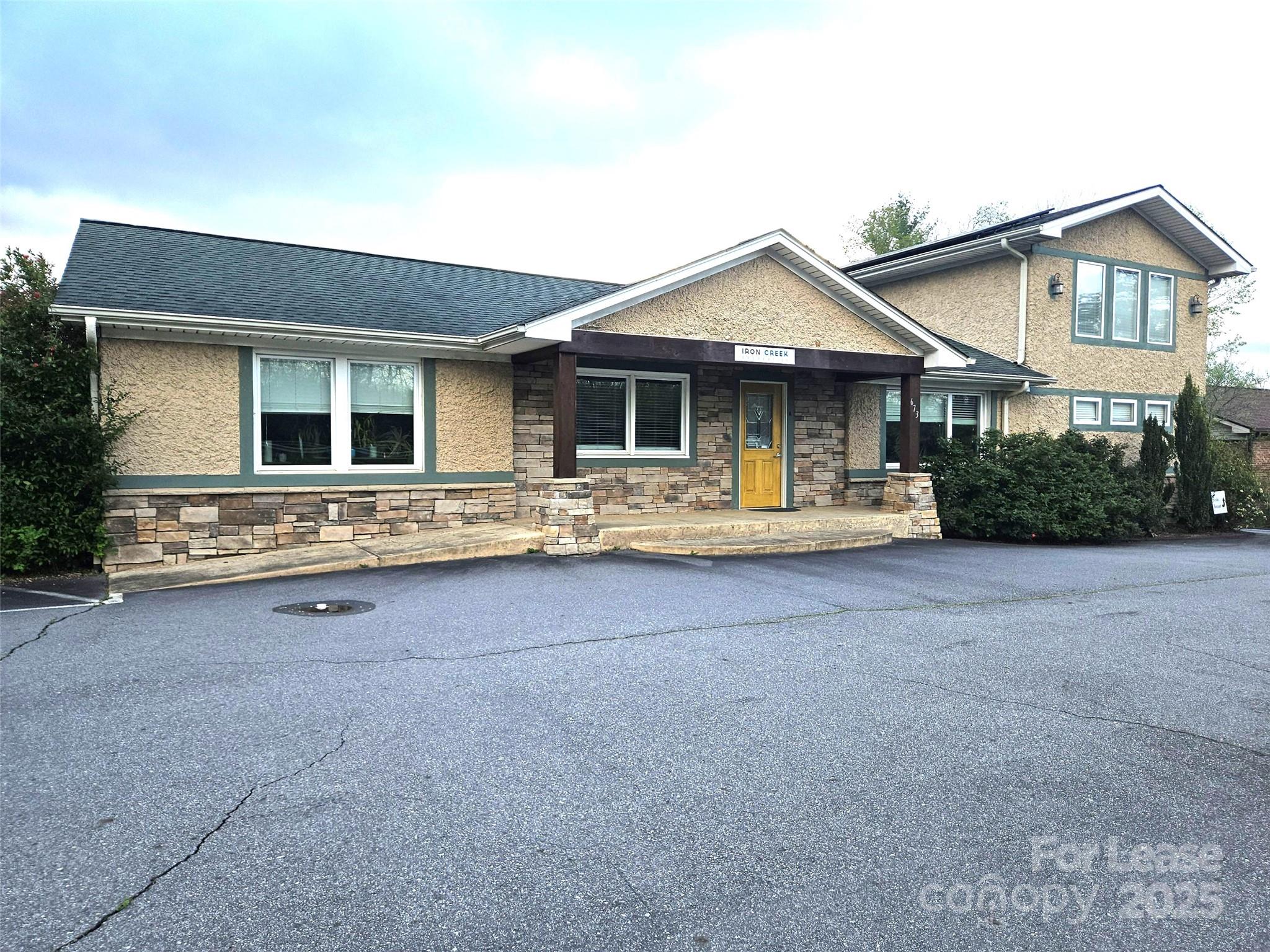 673 Brevard Road Property Photo 1