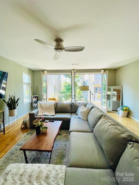 925 Westbrook Drive B Property Photo 28