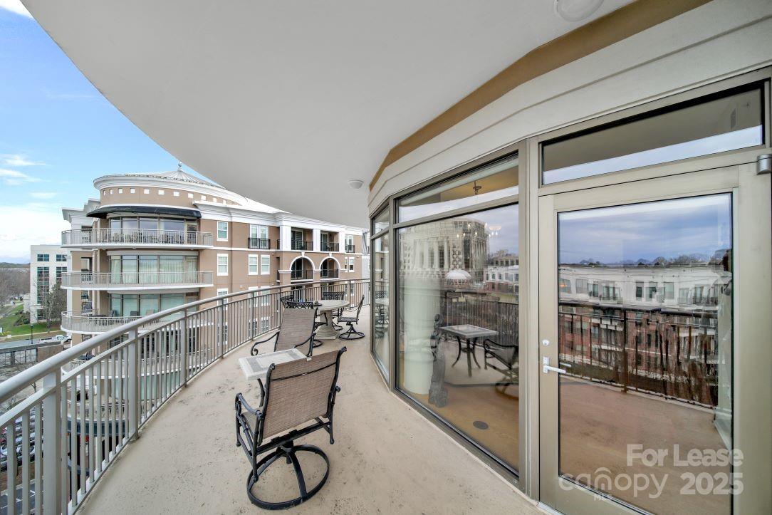 4620 Piedmont Row Drive 613 Property Photo 27