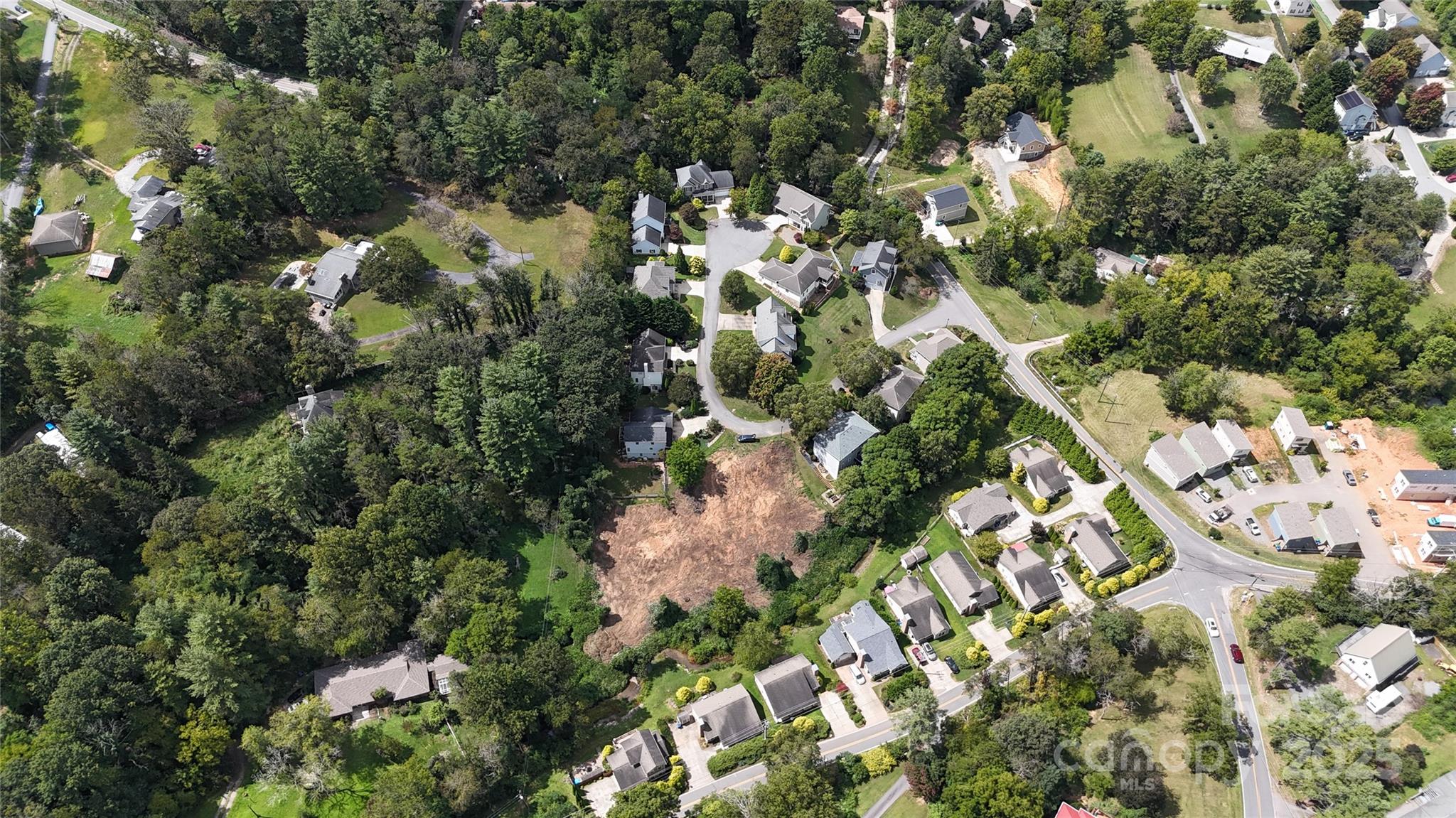 16 Village East Court Property Photo 5