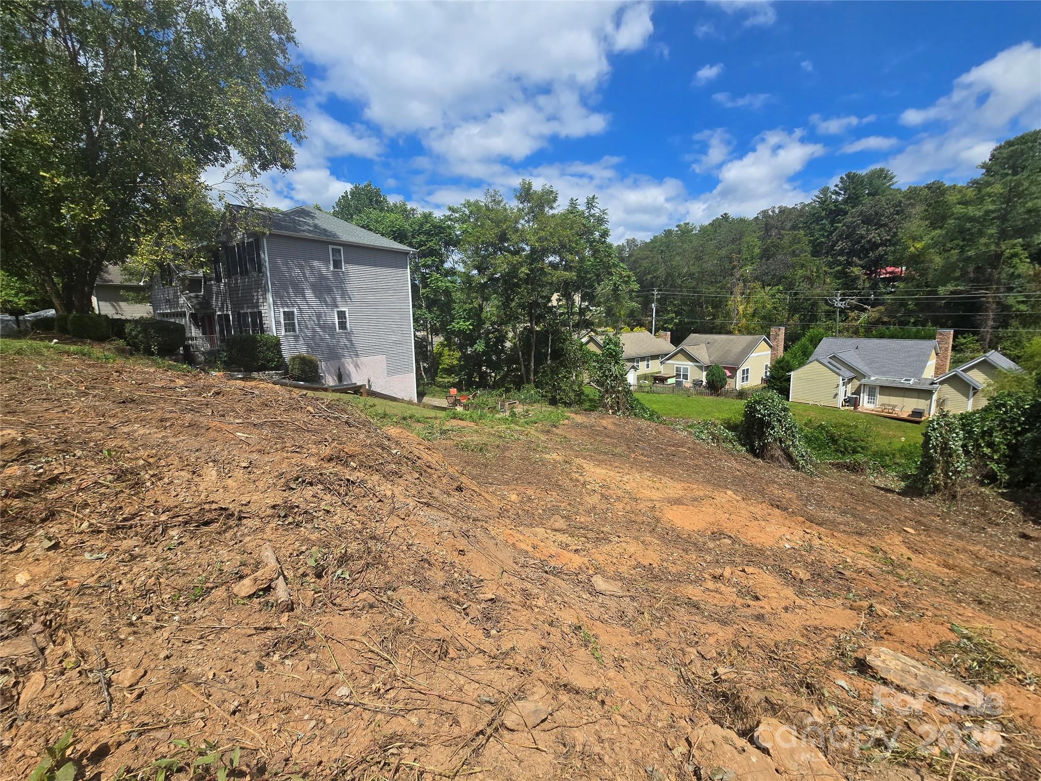 16 Village East Court Property Photo 8