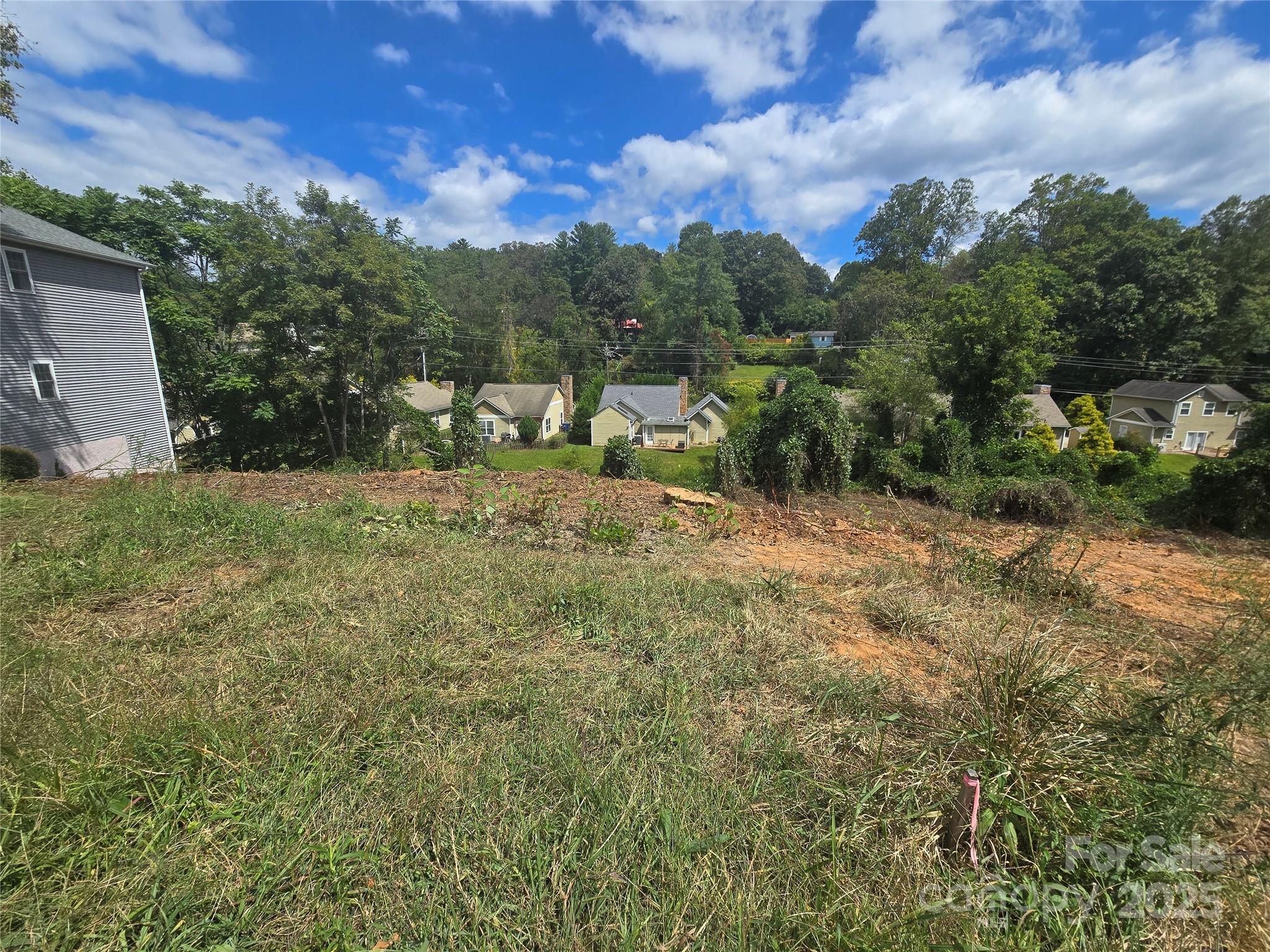 16 Village East Court Property Photo 9