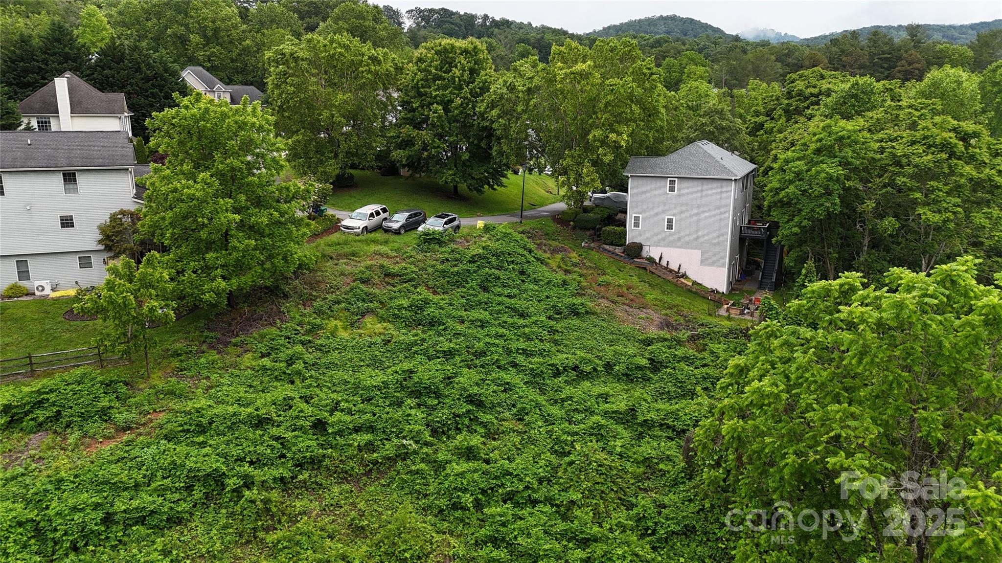 16 Village East Court Property Photo 16