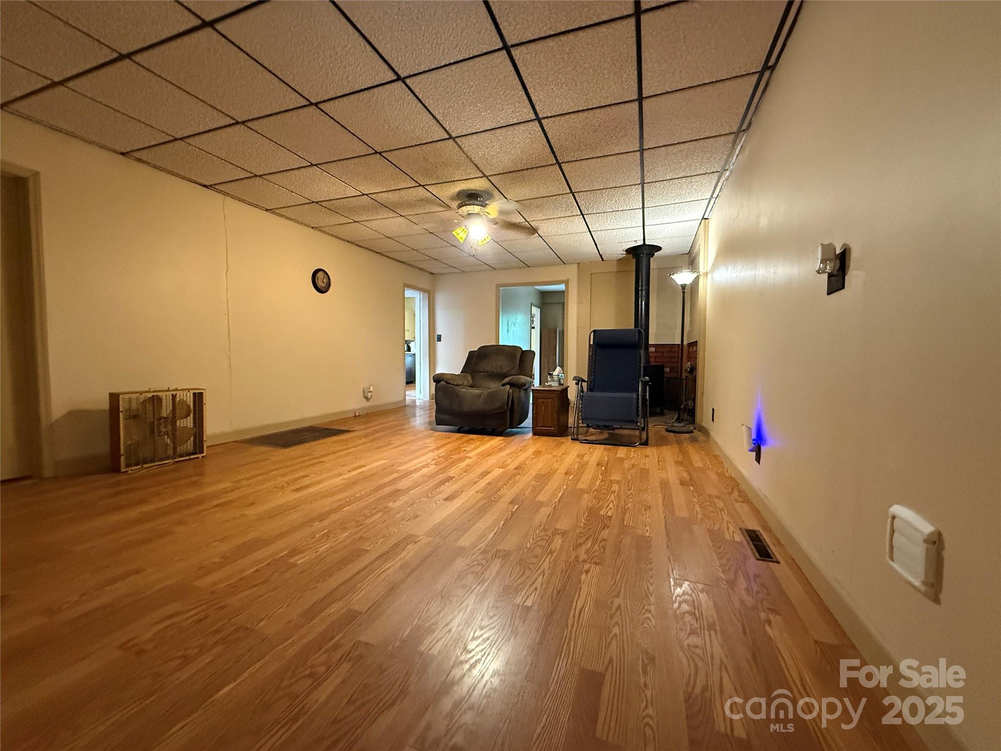 526 Ehringhaus Street Property Photo 21