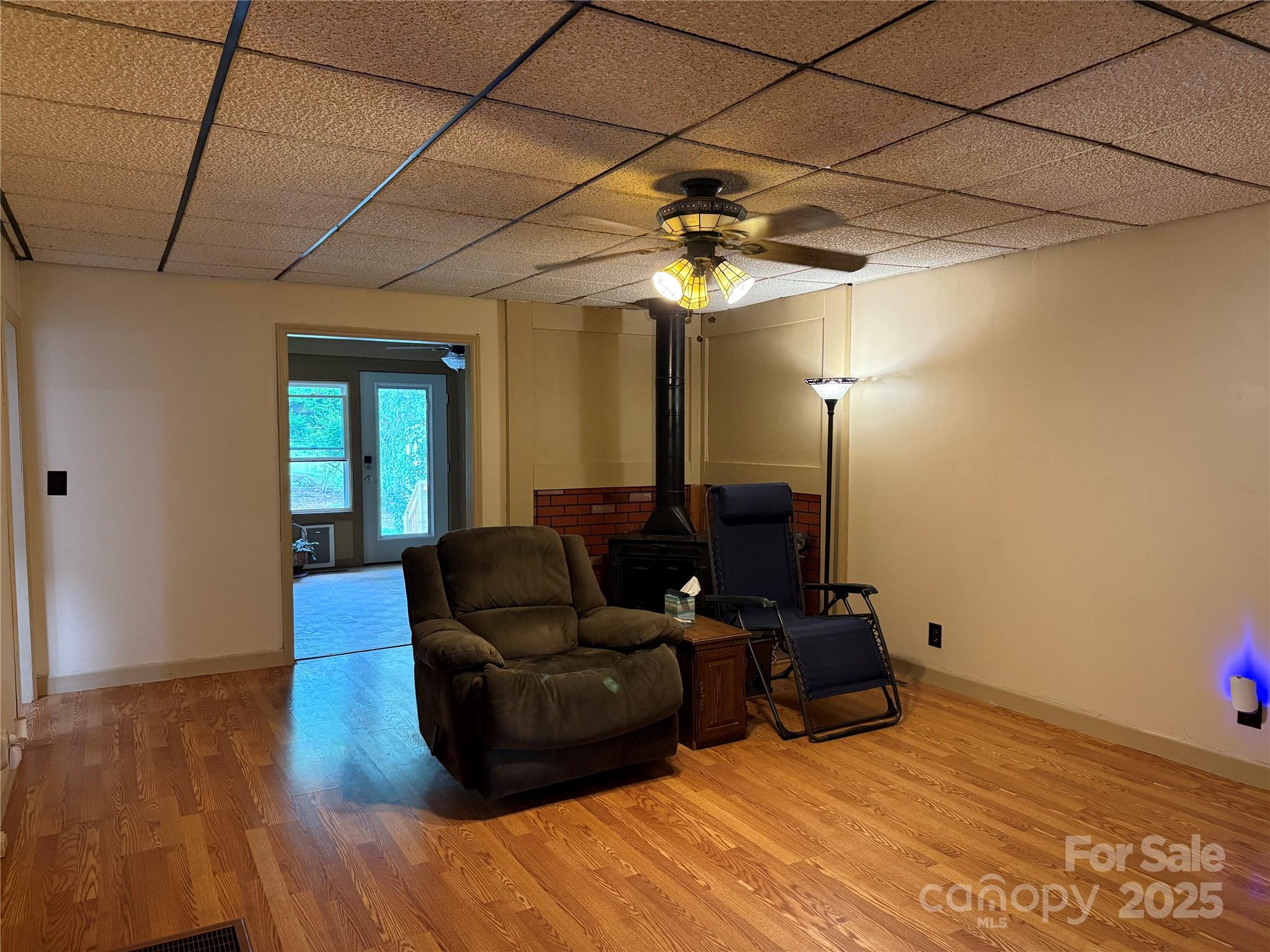 526 Ehringhaus Street Property Photo 22