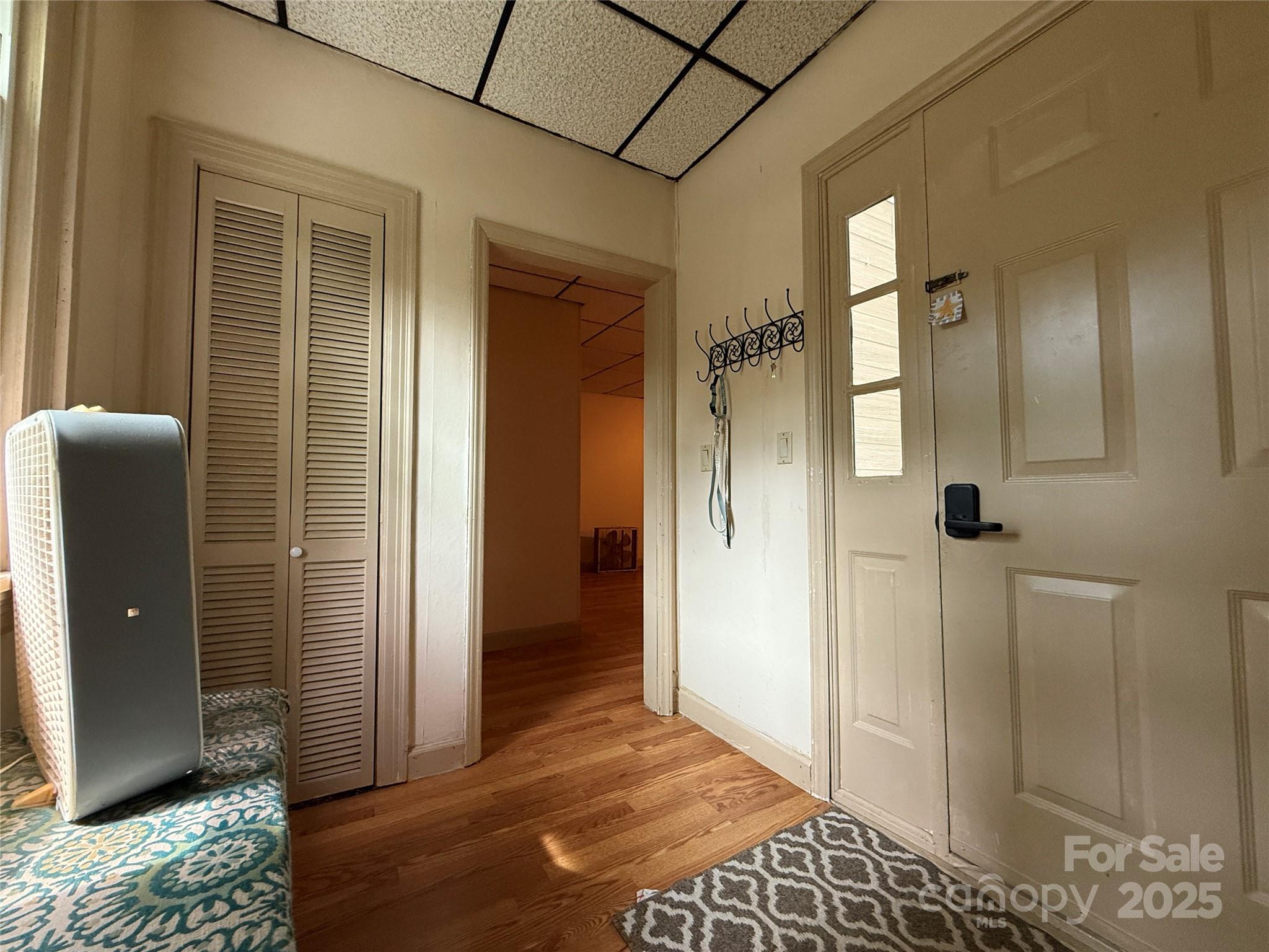 526 Ehringhaus Street Property Photo 25